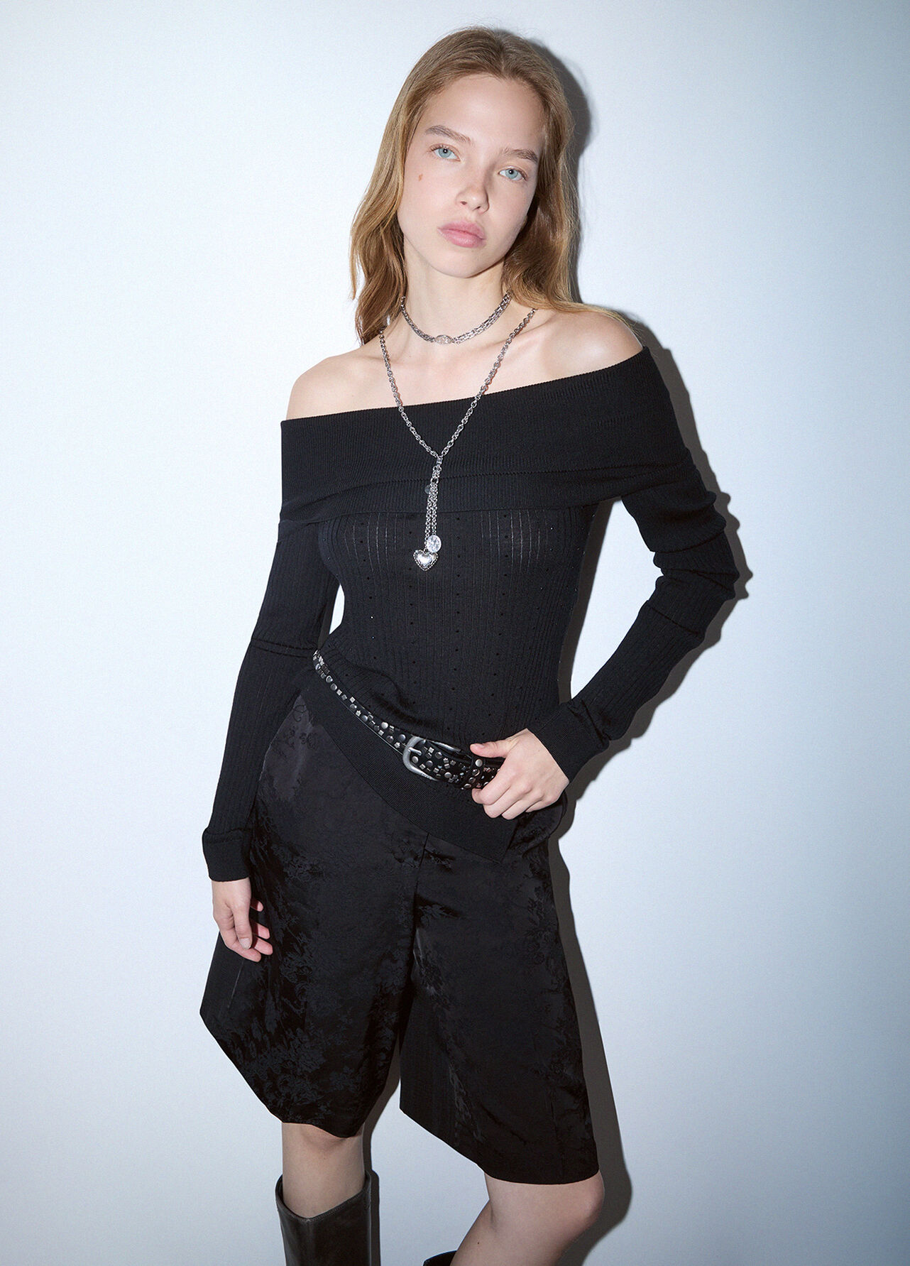 Maglia in lana con scollo bardot - BLACK