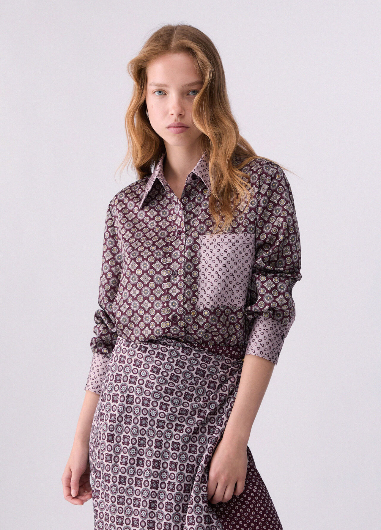 Camicia in twill stampato - PURPLE GEOMETRIC