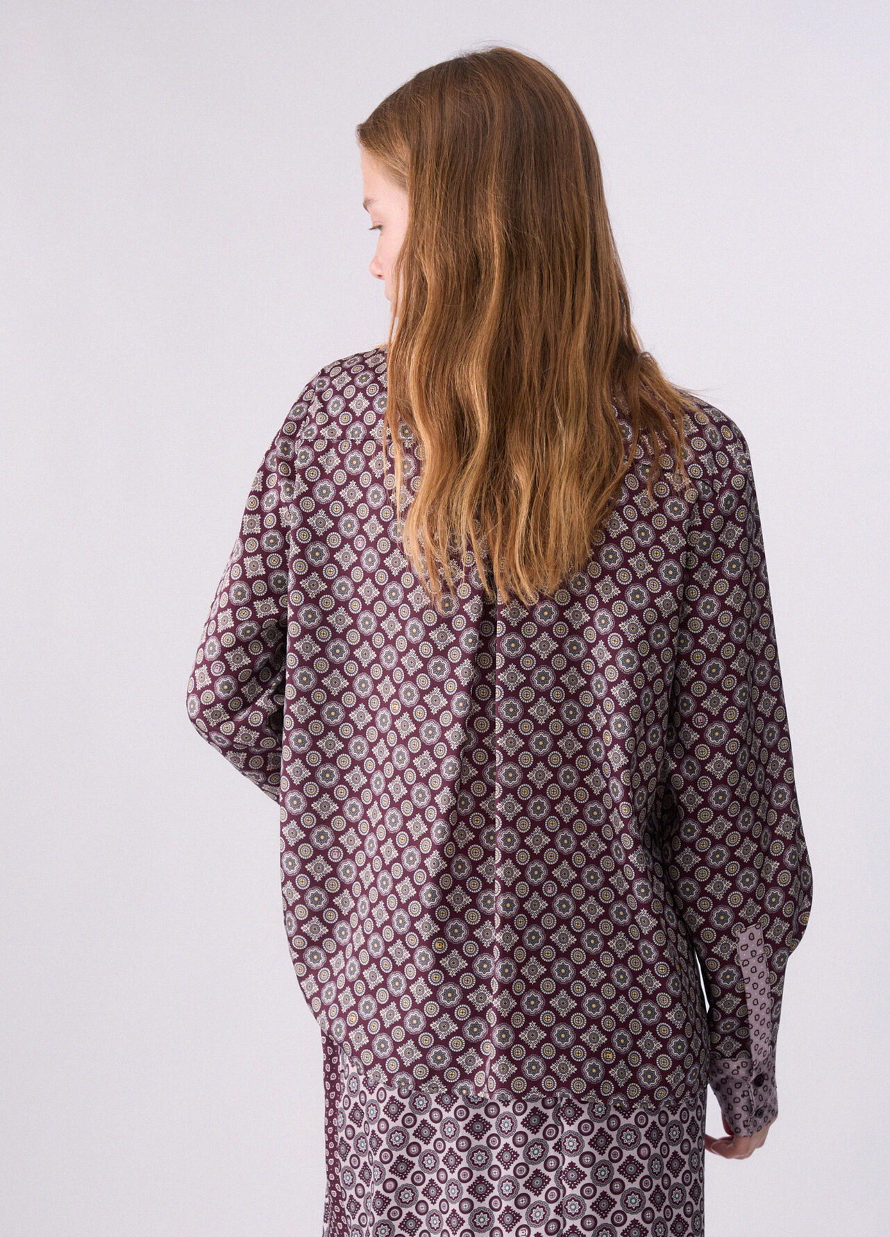 Camicia in twill stampato - PURPLE GEOMETRIC