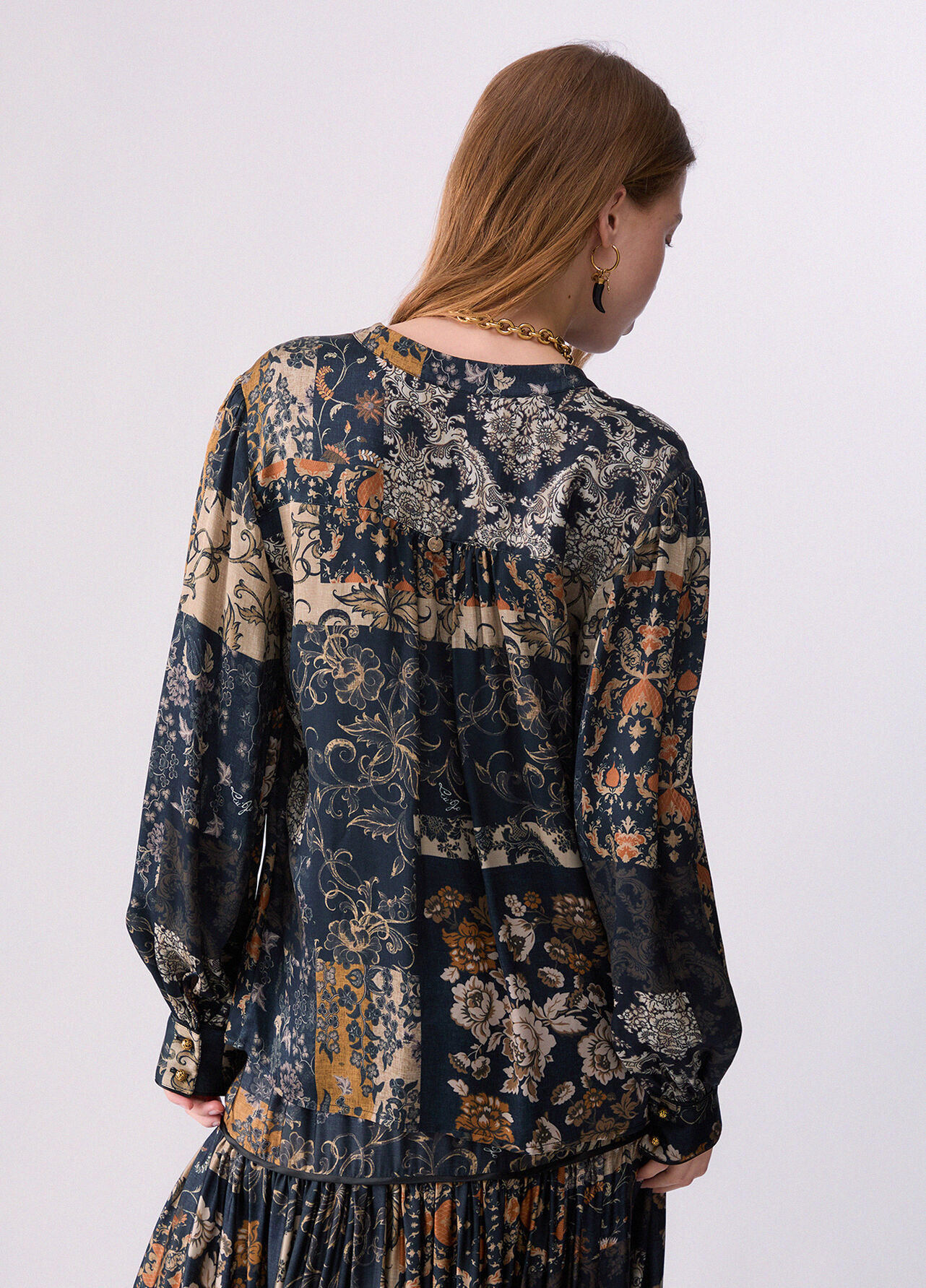 Blusa con stampa all-over - FLORAL PRINT