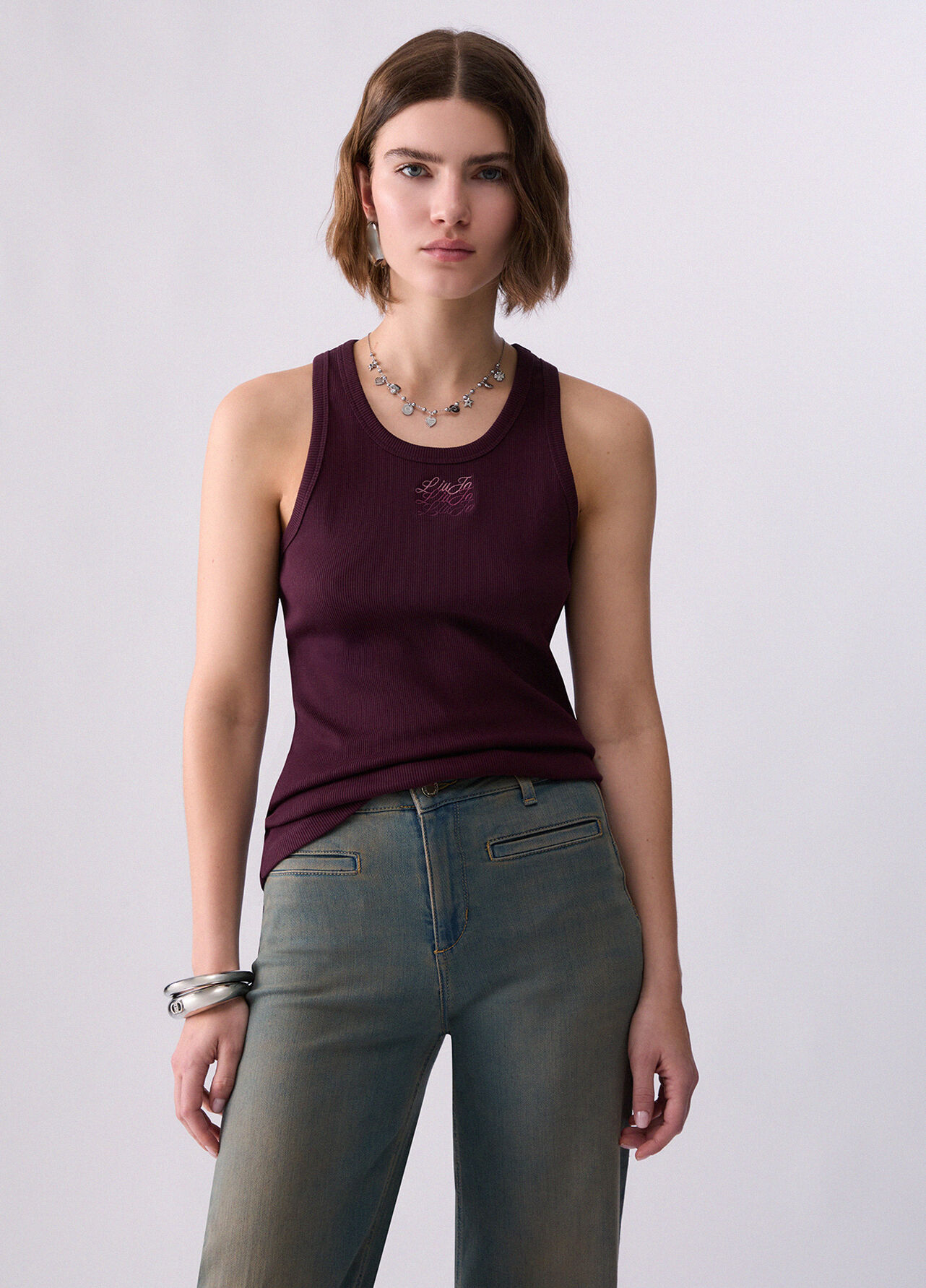 Top con logo - AUBERGINE