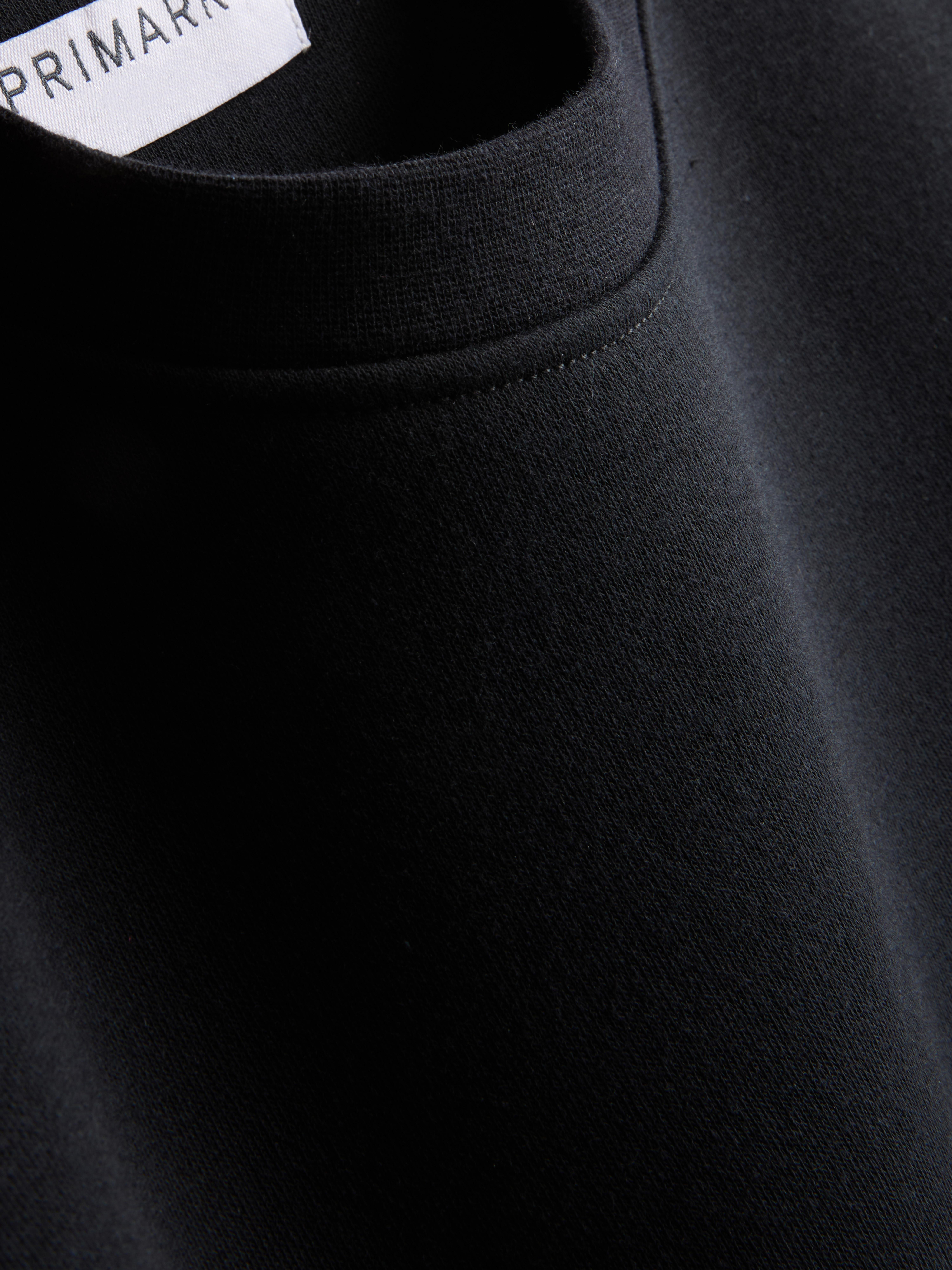 Sweatshirt - Black
