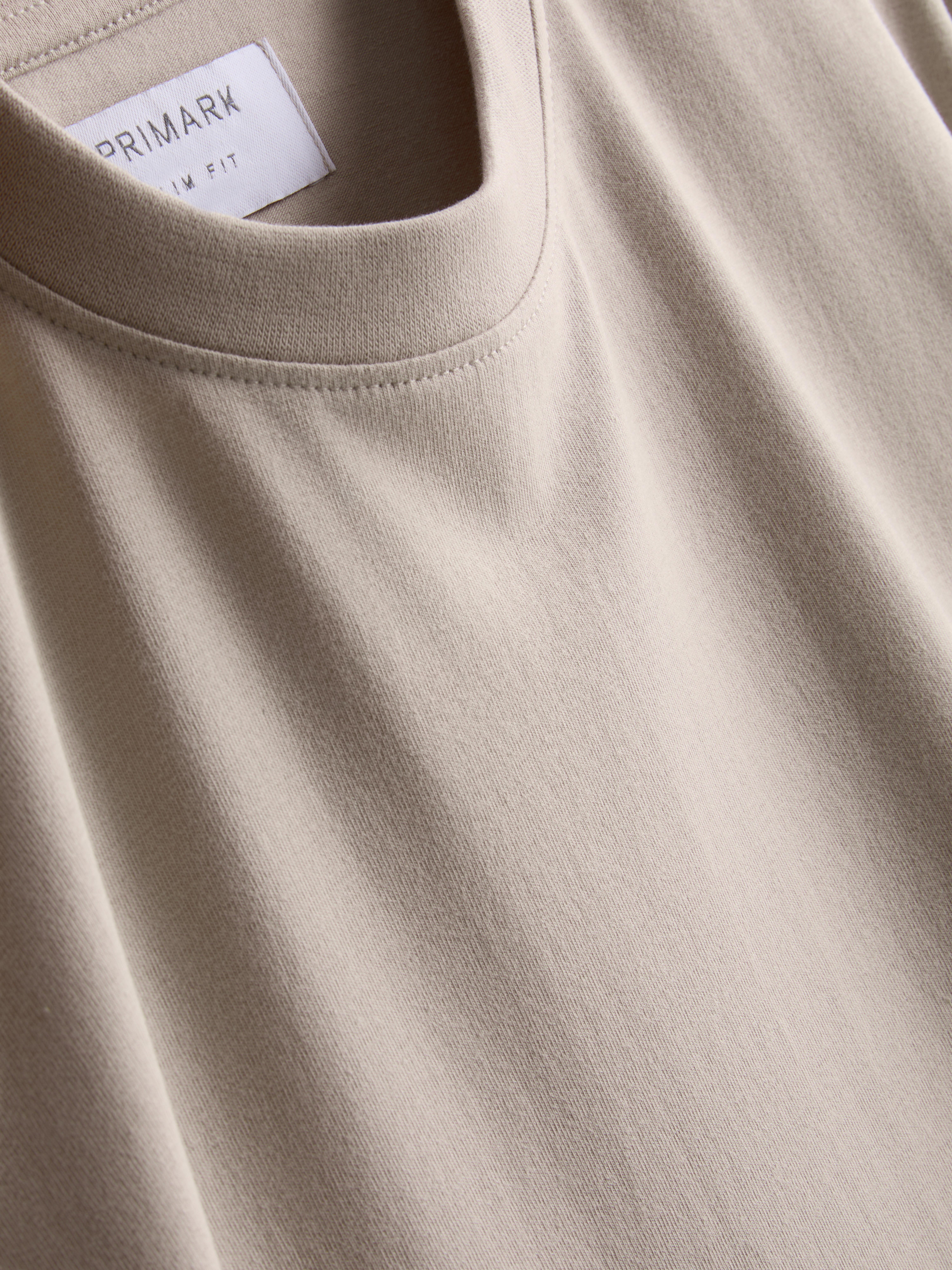Slim-Fit LYCRA® T-Shirt - Stone