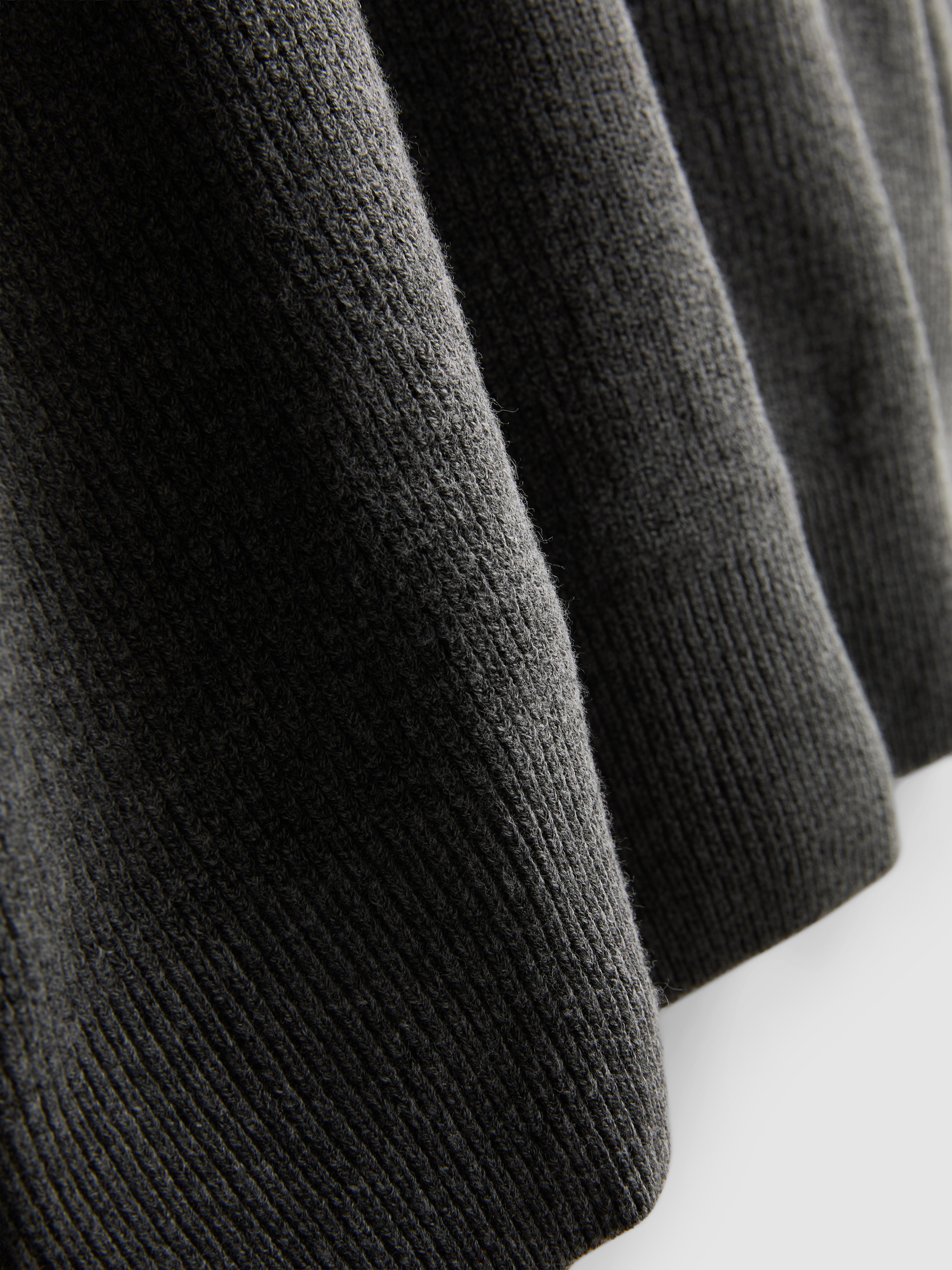 Ribbed Crewneck Sweater - Charcoal