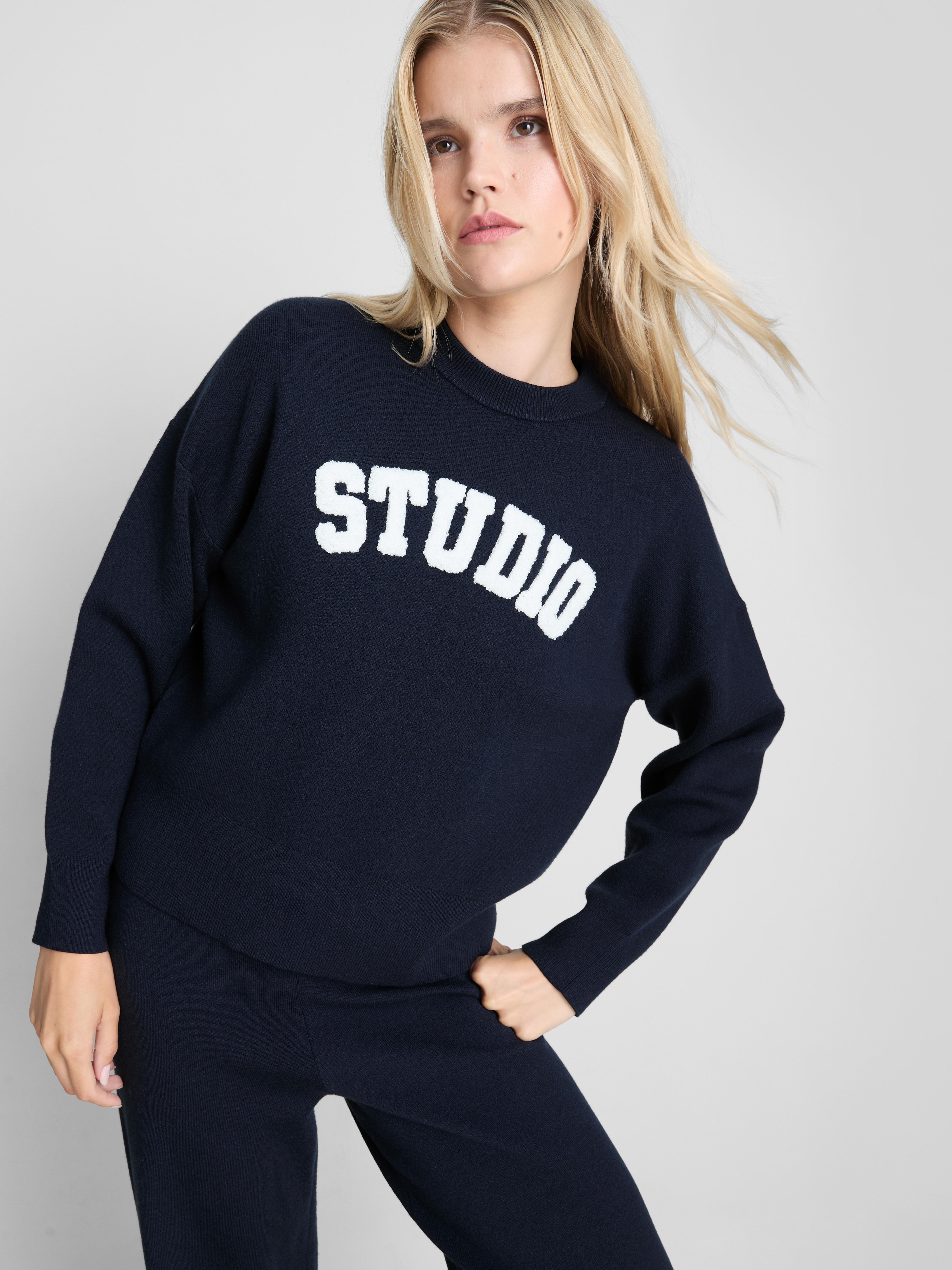 Knitted Crewneck Slogan Sweater - Navy