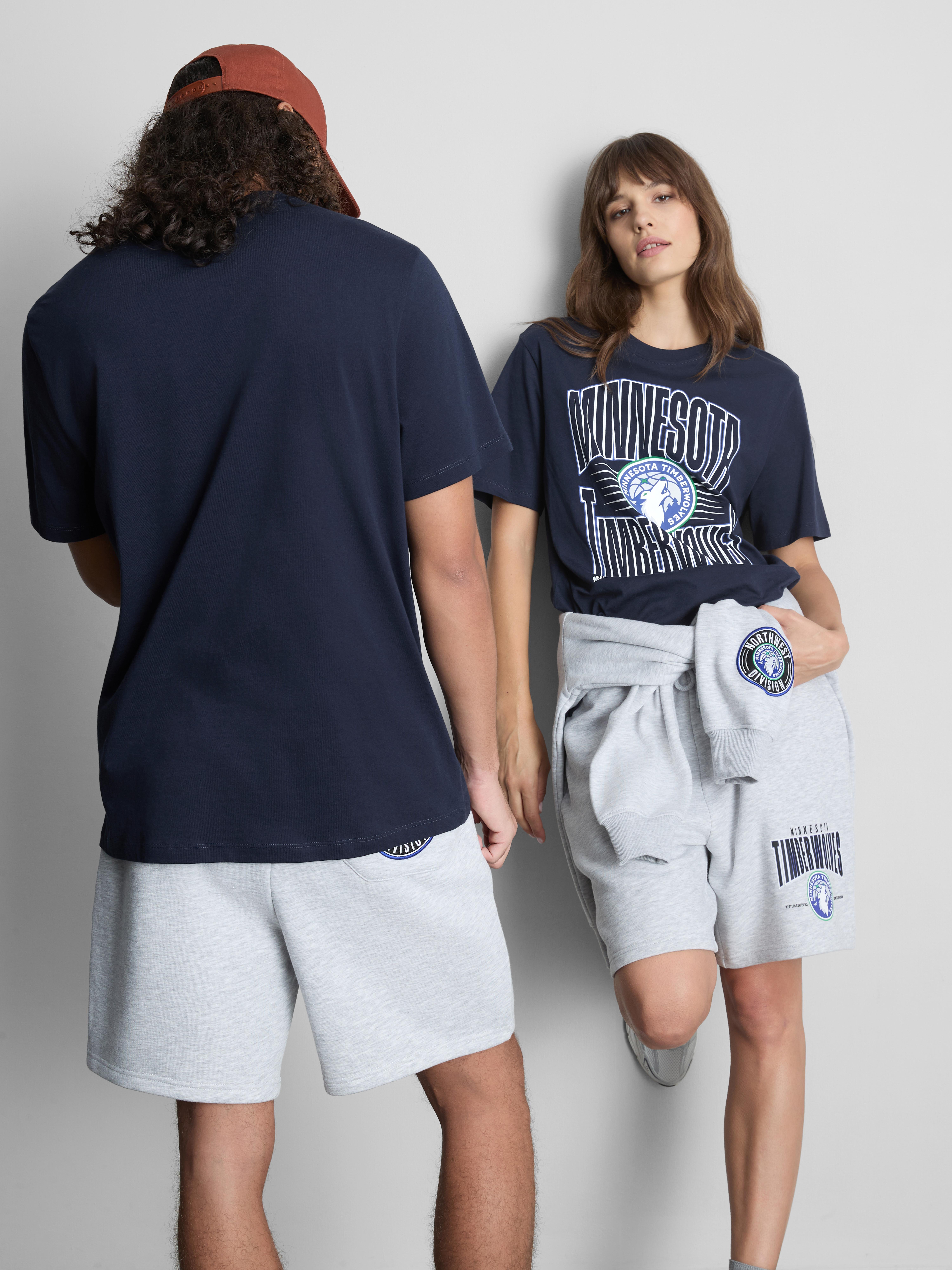 NBA Minnesota Timberwolves Pure Cotton Graphic T-Shirt - Black