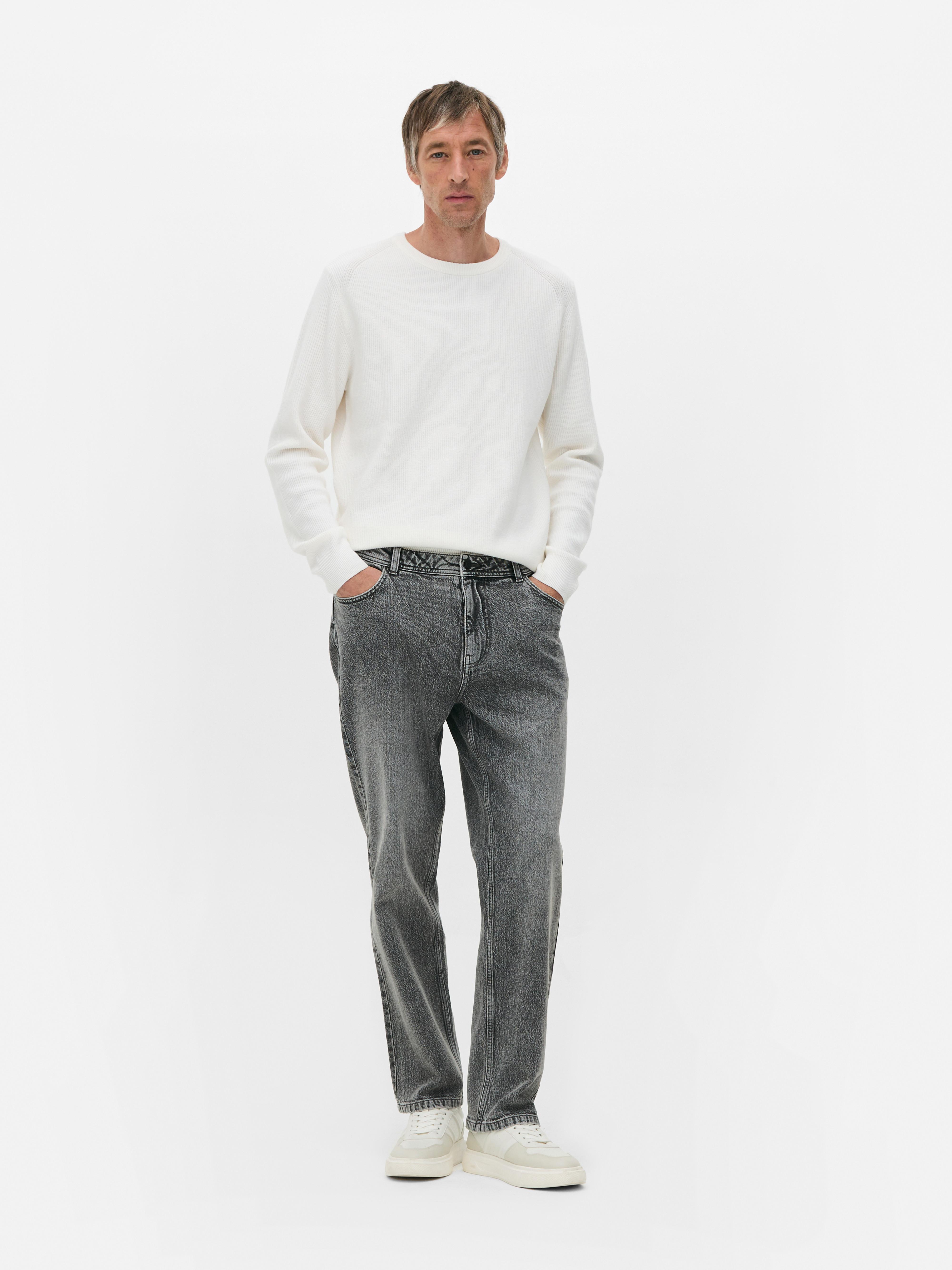 Mid-Rise Straight-Leg Jeans - Gray