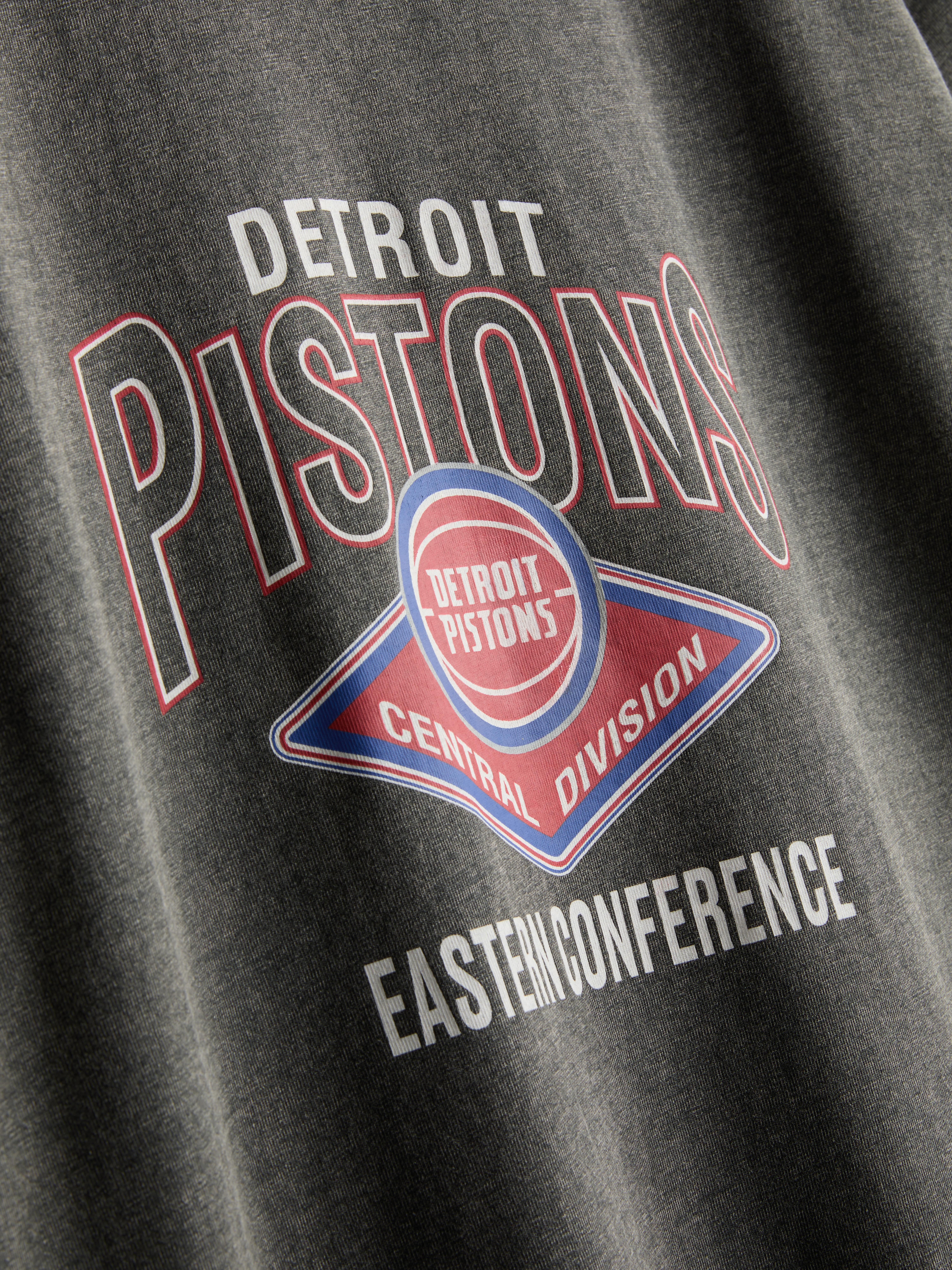 NBA Detroit Pistons Pure Cotton T-Shirt - Charcoal