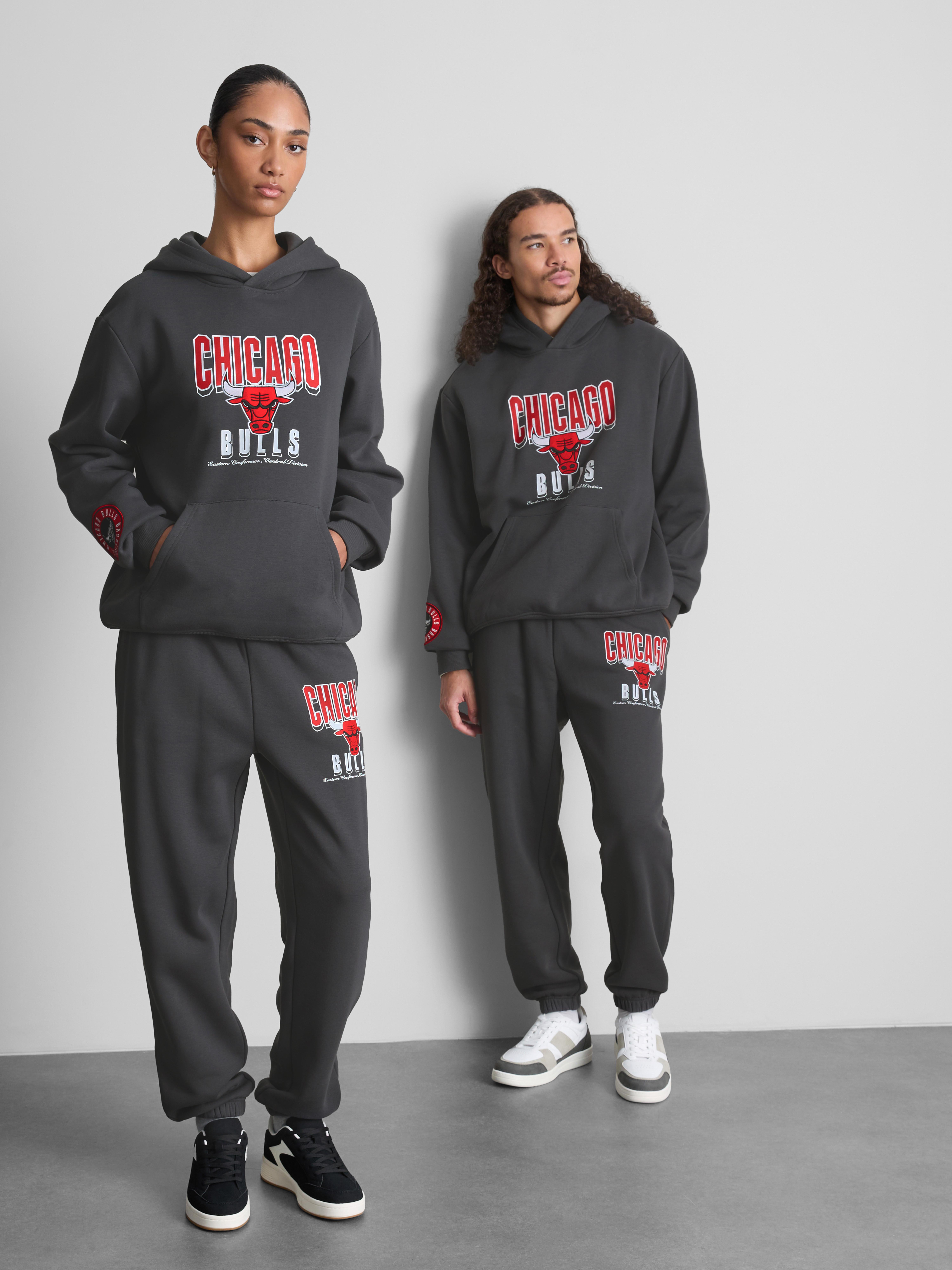 NBA Chicago Bulls Cotton-Rich Hoodie - Charcoal