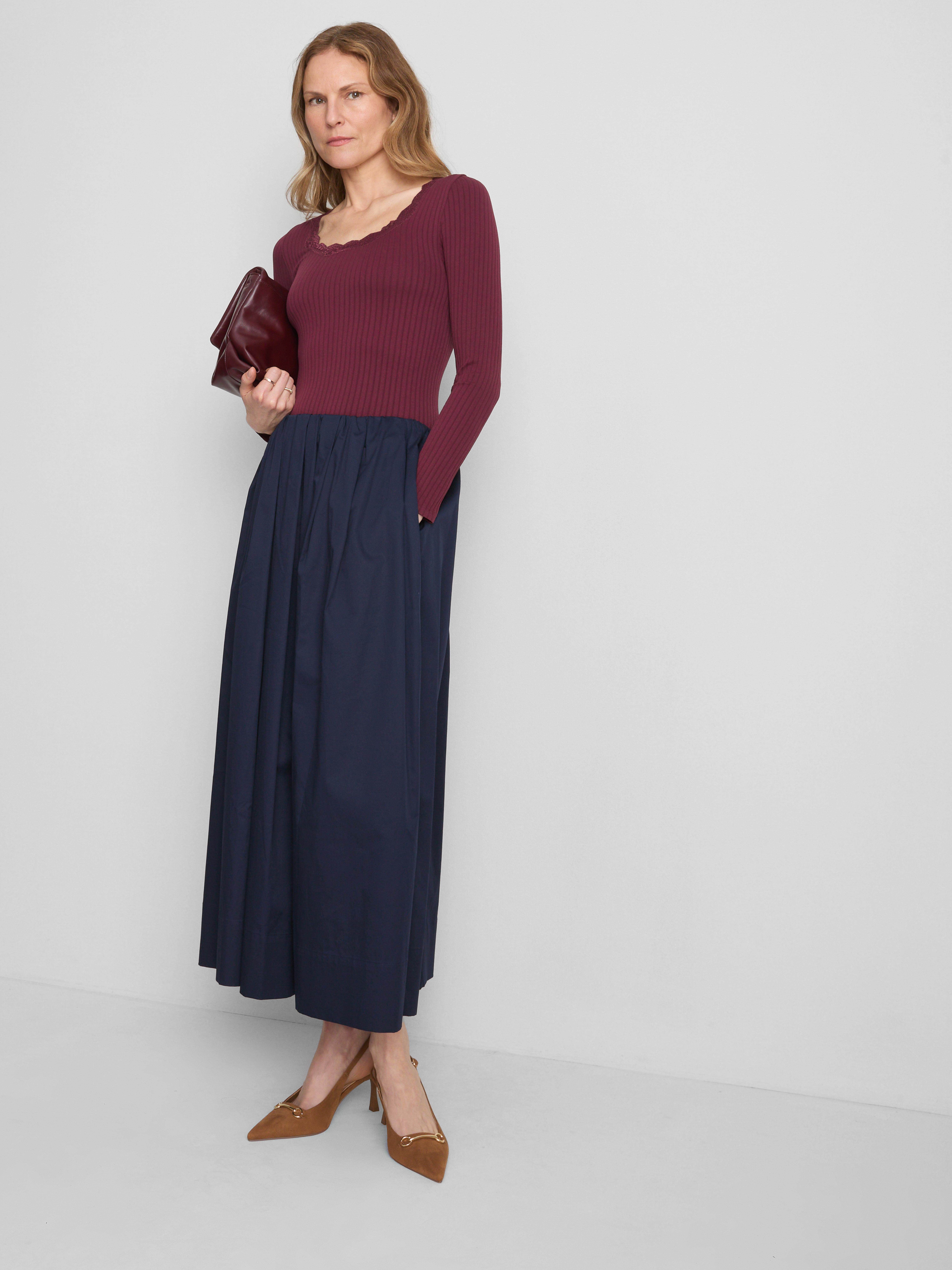 Ribbed Long-Sleeve Squareneck Top - Burgundy