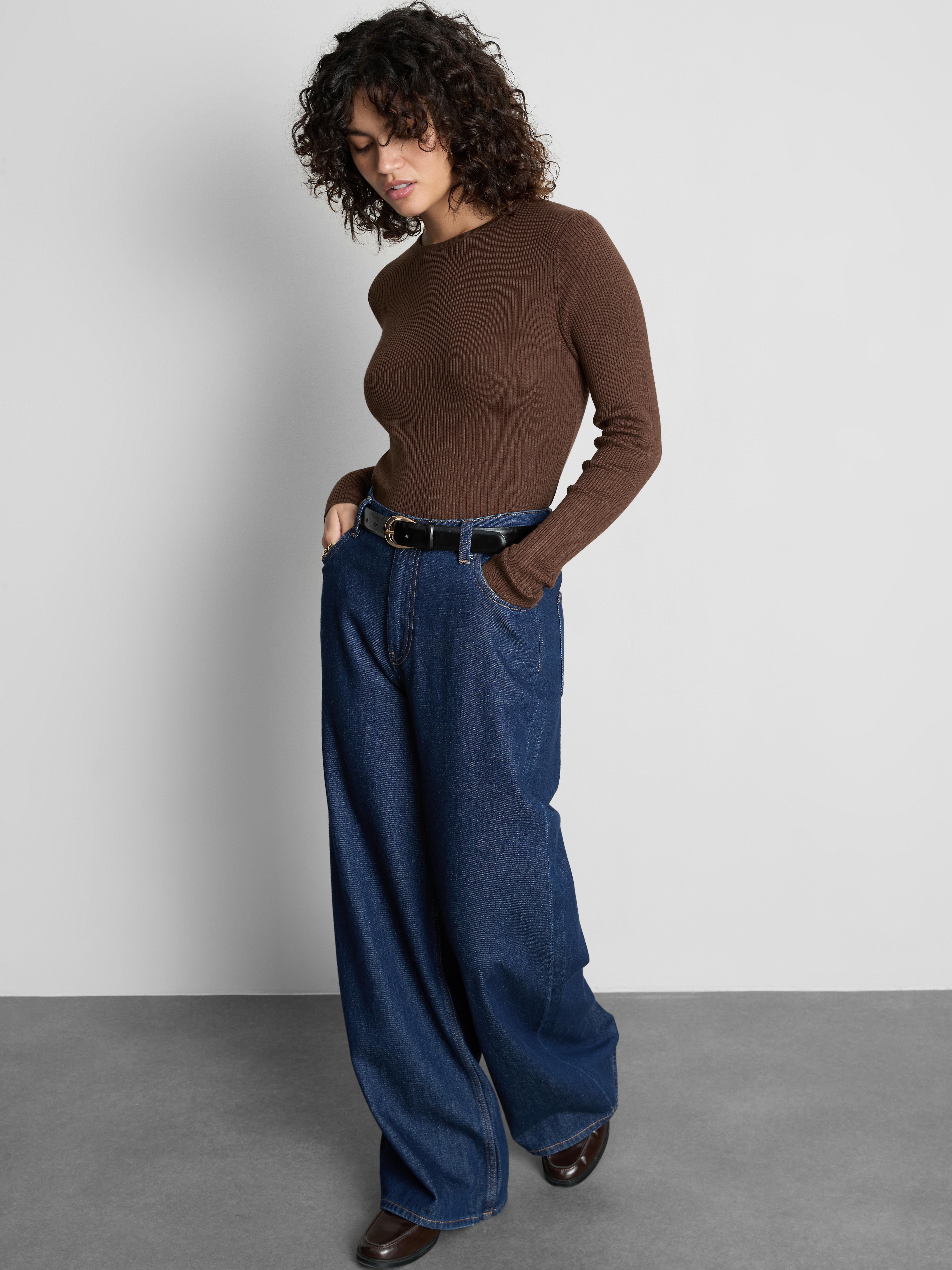 Ribbed Crew Neck Sweater - Chocolate