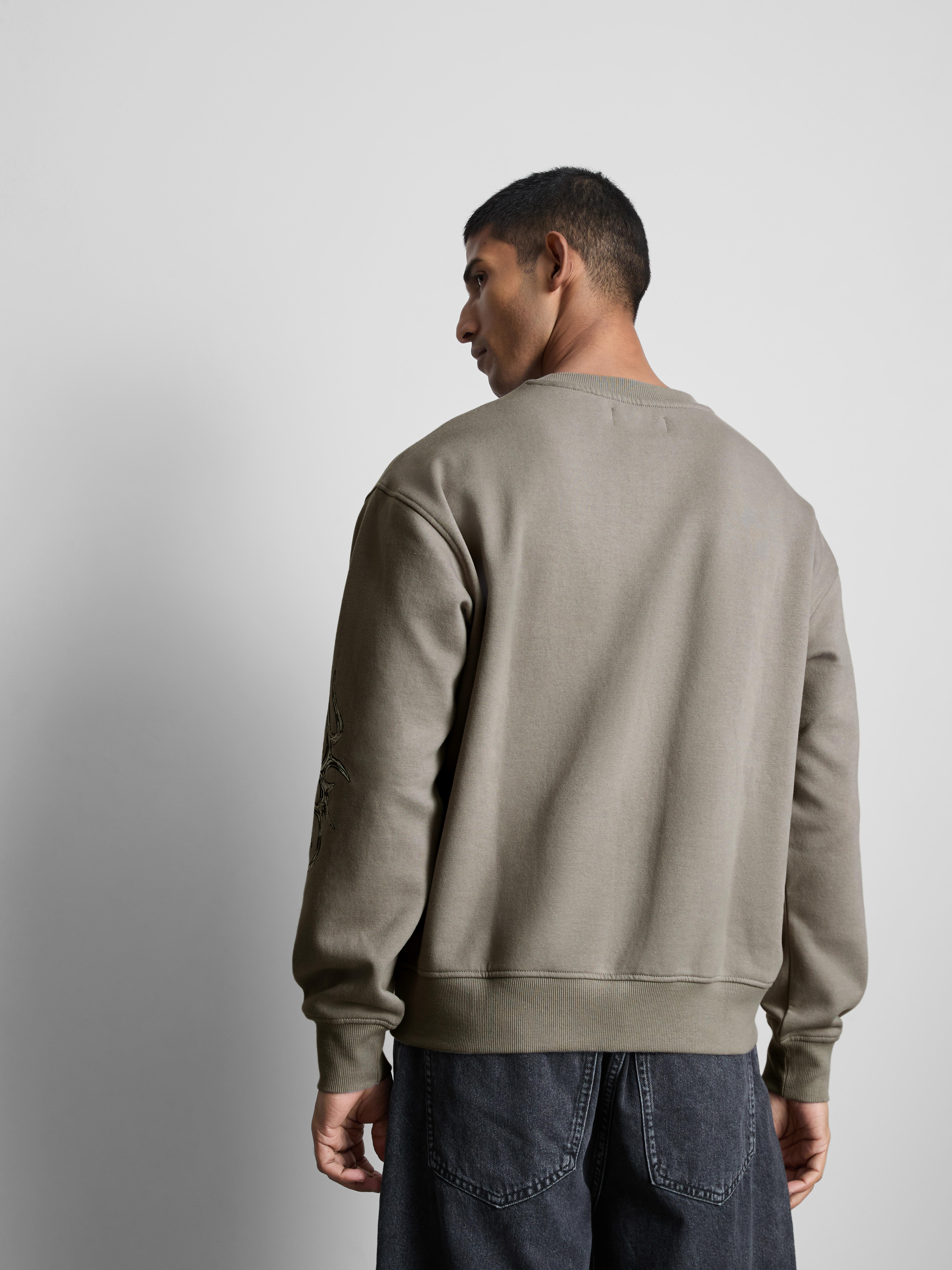 Graphic Sweatshirt - Light Gray