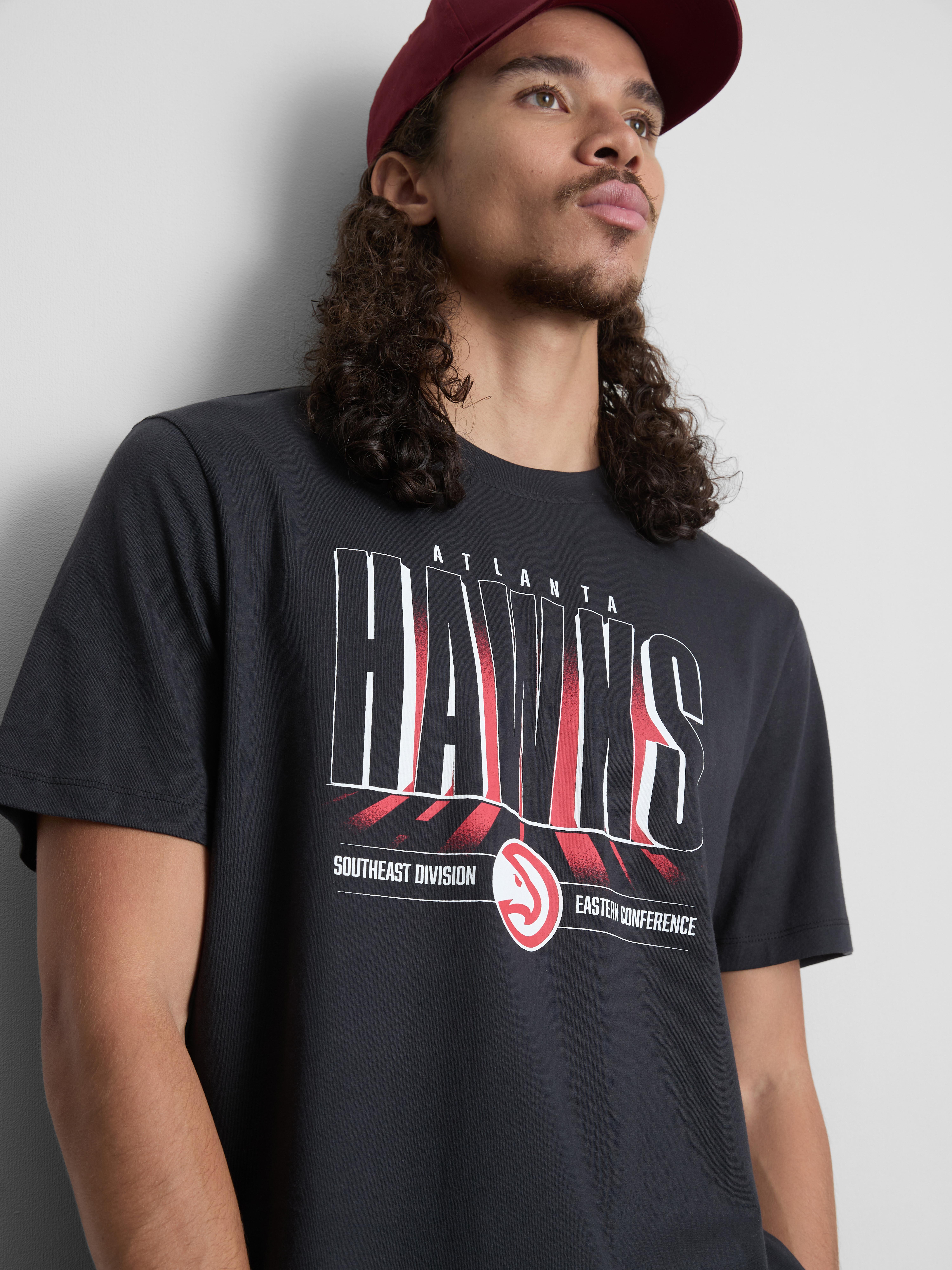 NBA Atlanta Hawks Pure Cotton Graphic T-Shirt - Black
