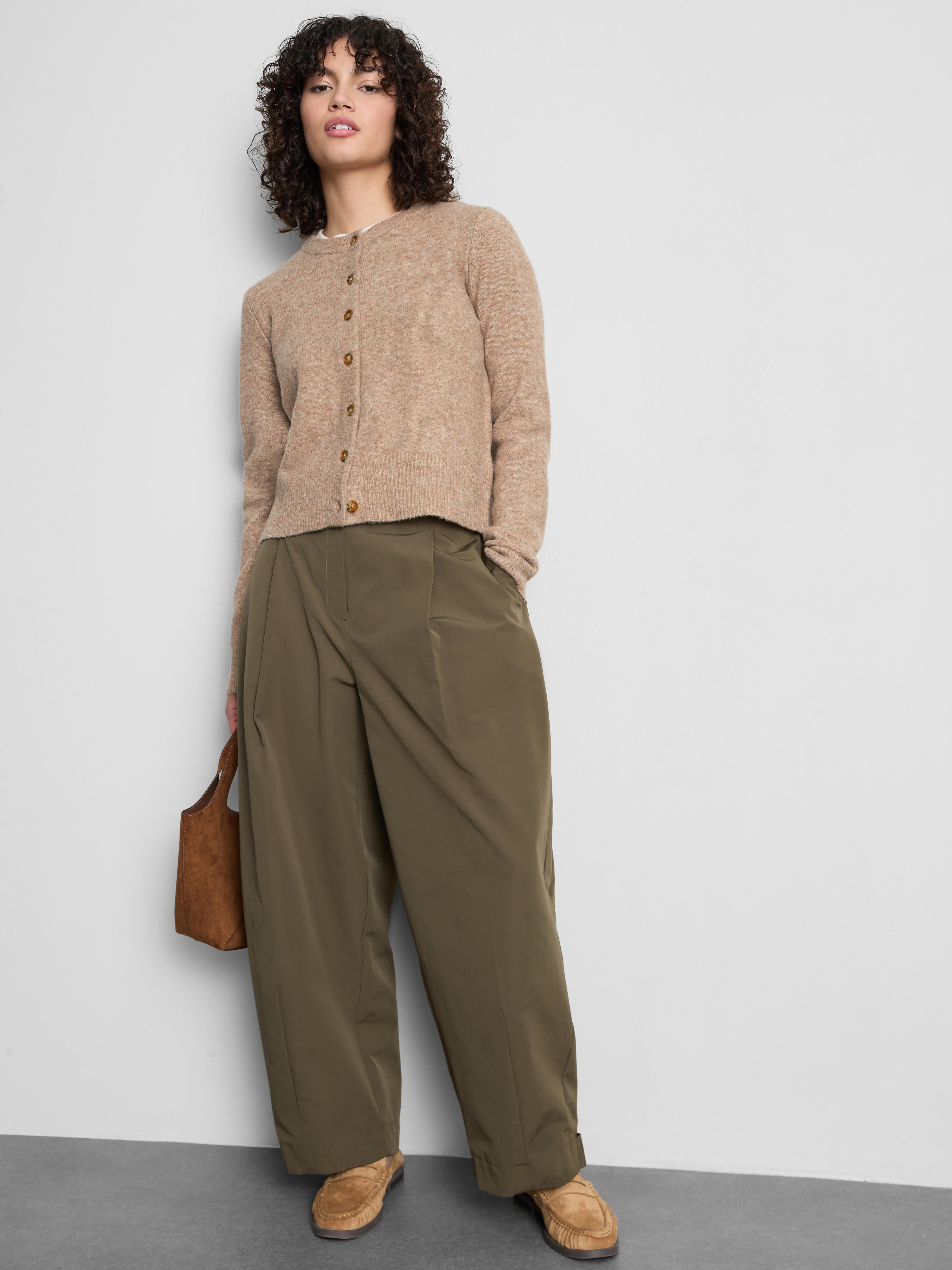 Essential Knitted Crewneck Cardigan - Taupe