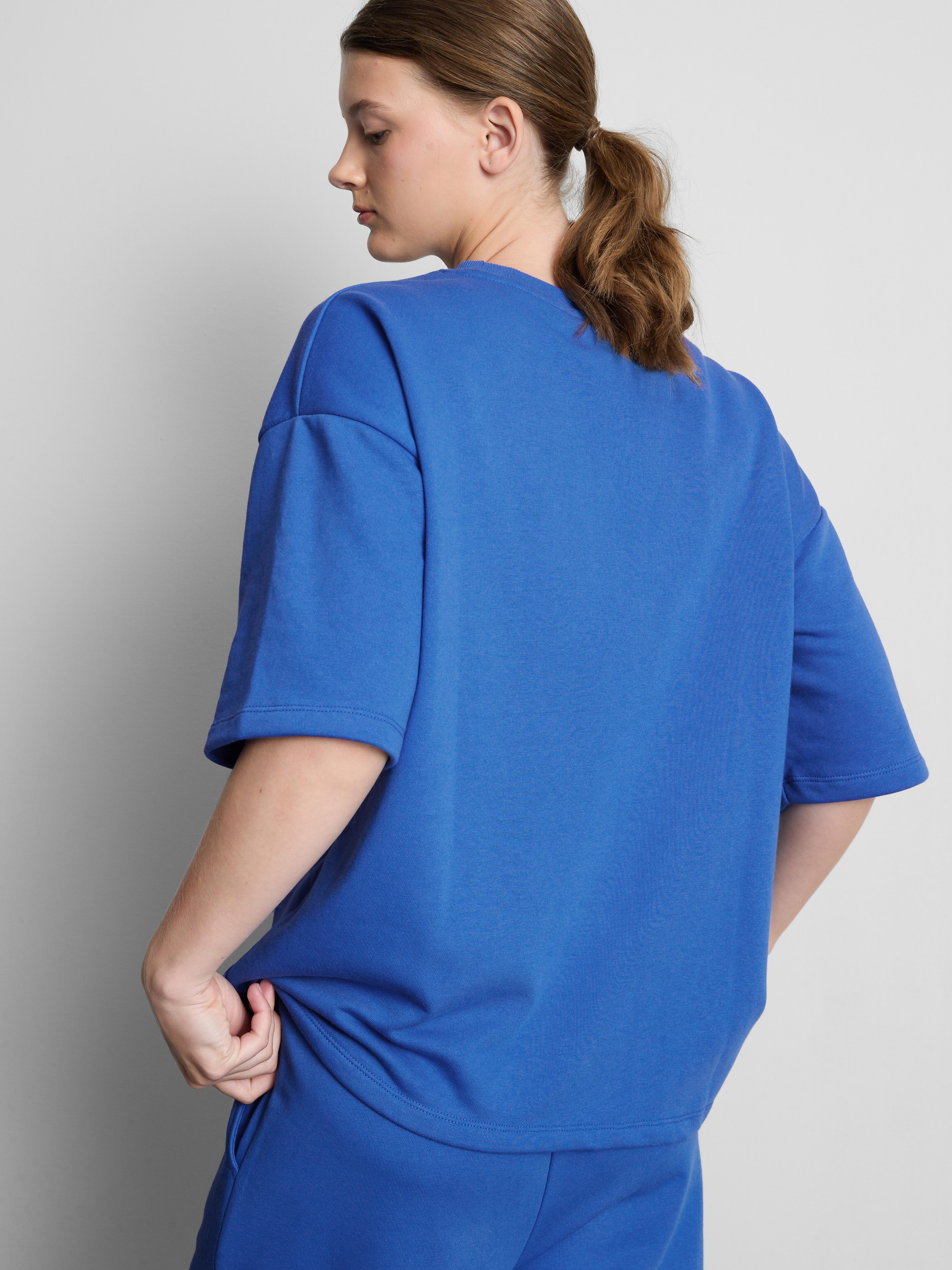 Dropped-Shoulder Airport Tee - Bright Blue