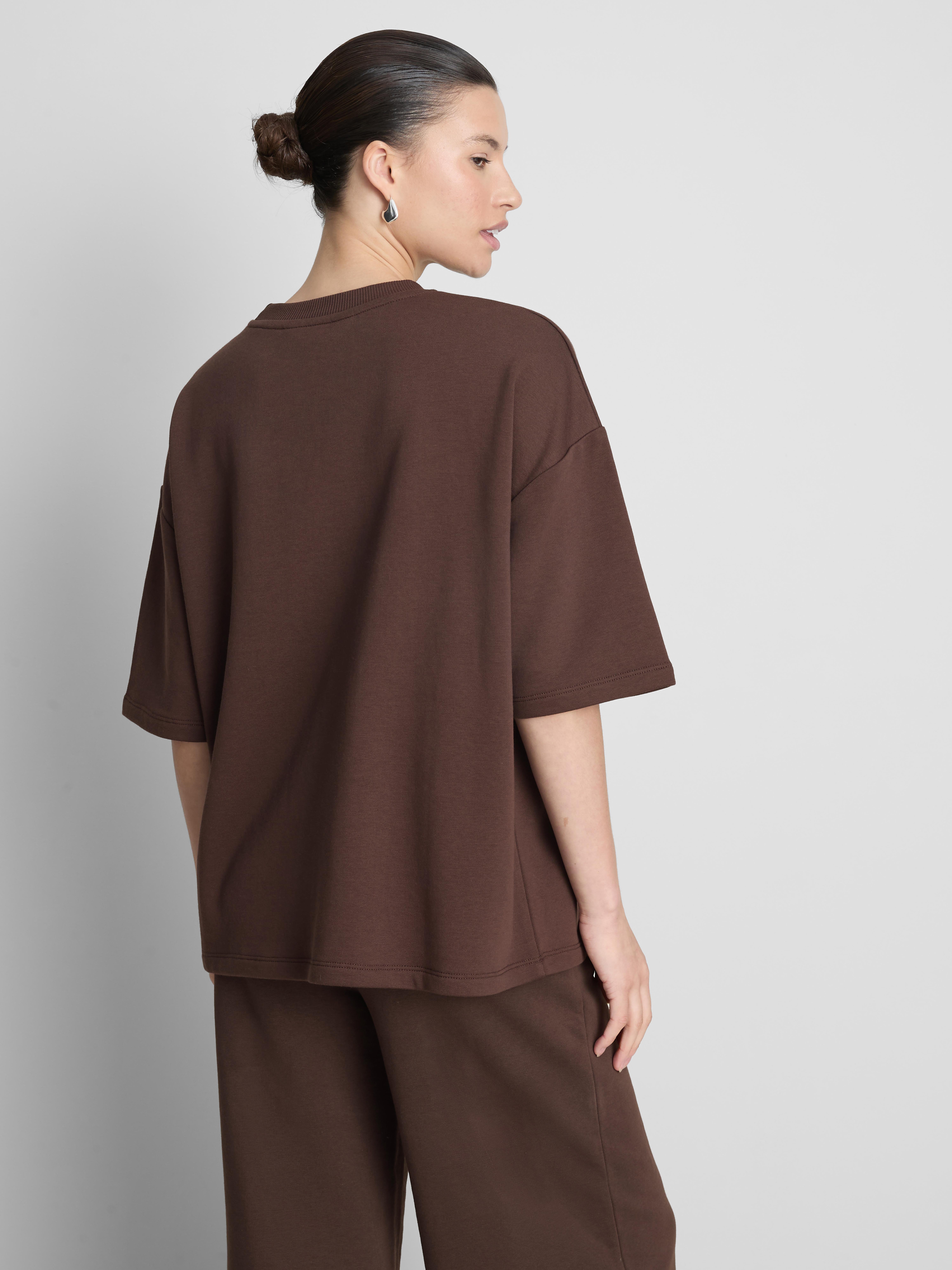 Dropped-Shoulder Airport Tee - Chocolate
