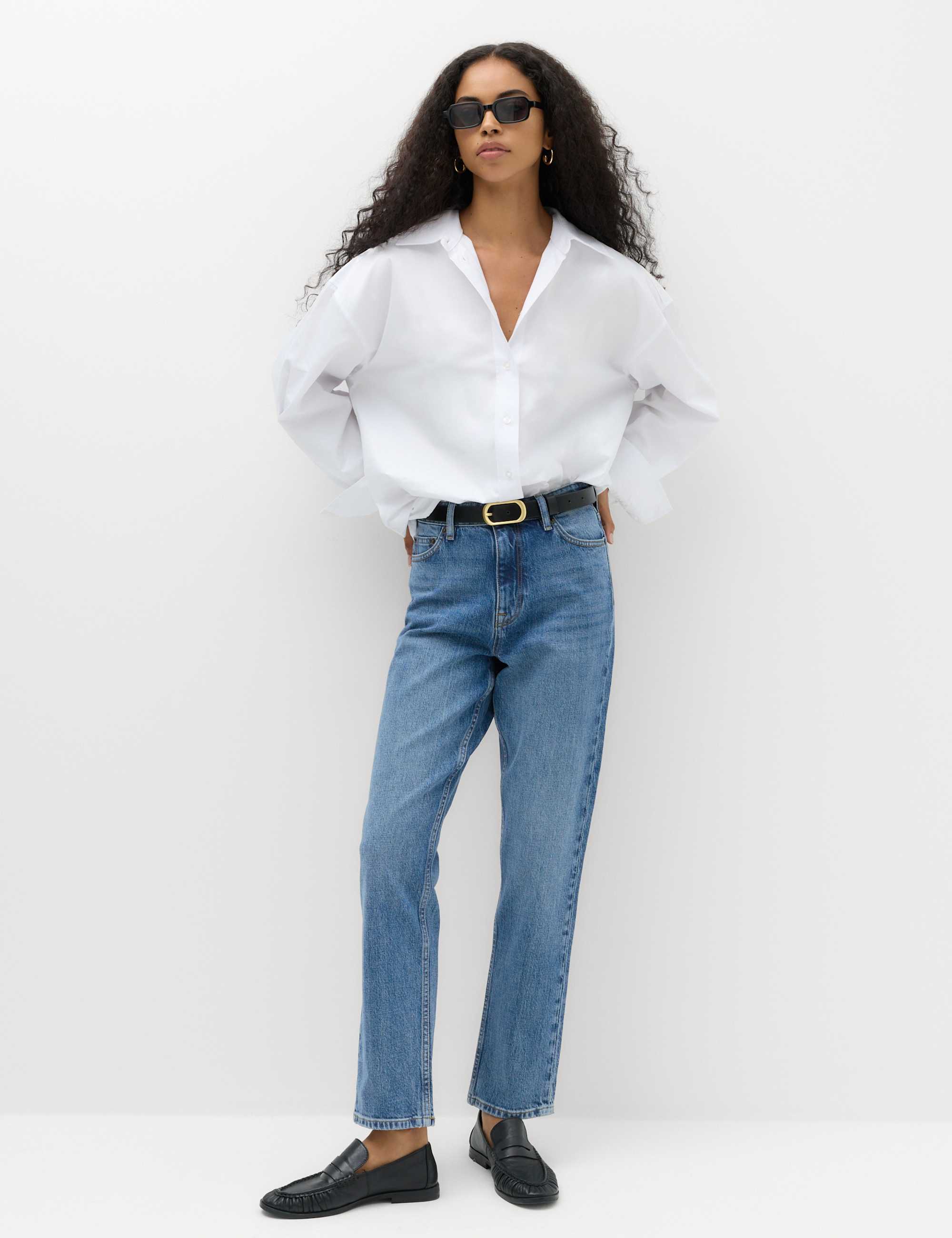 Mid Rise Straight Leg Ankle Length Jeans