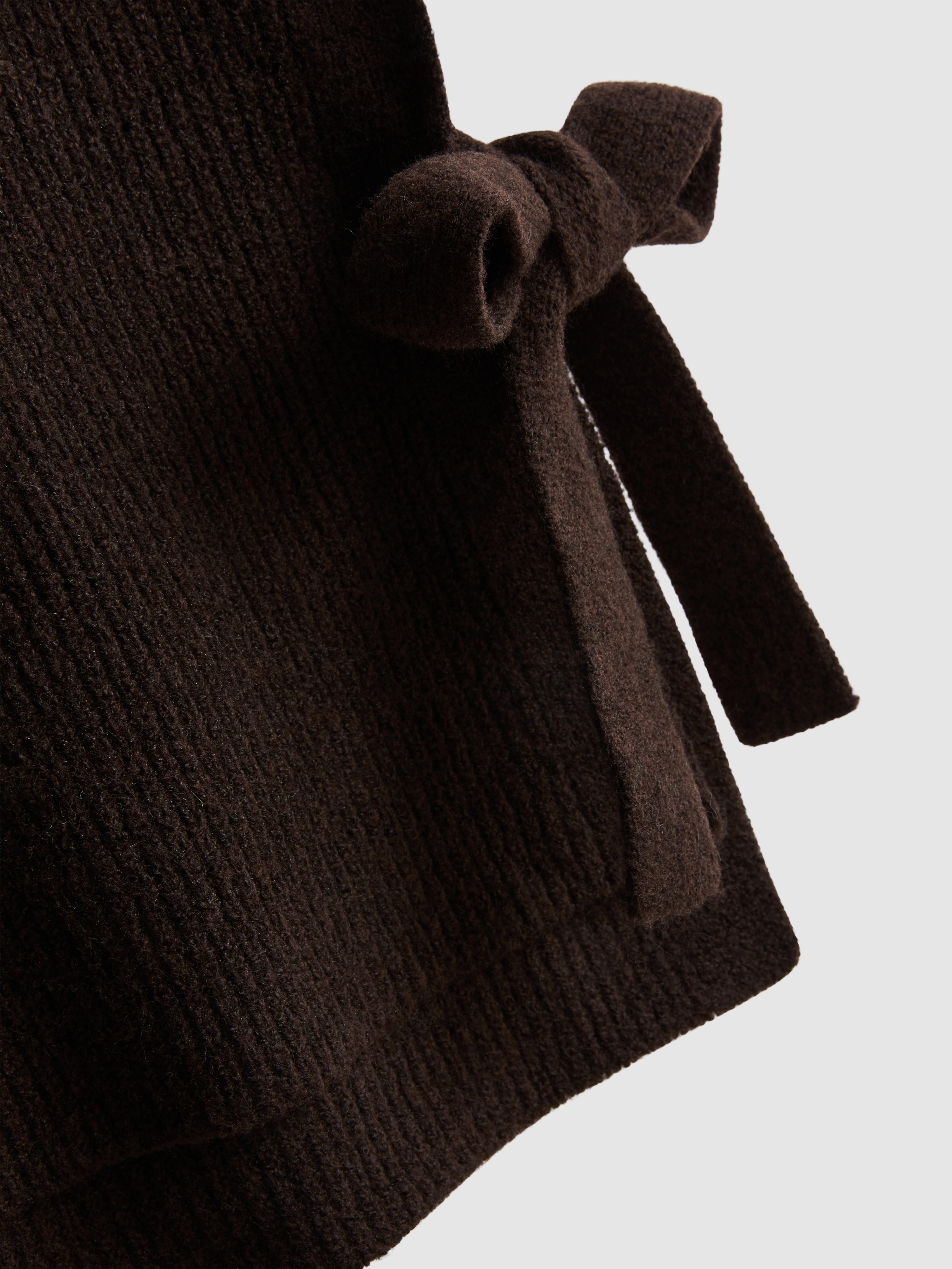 Rib-Knit Bib - Chocolate
