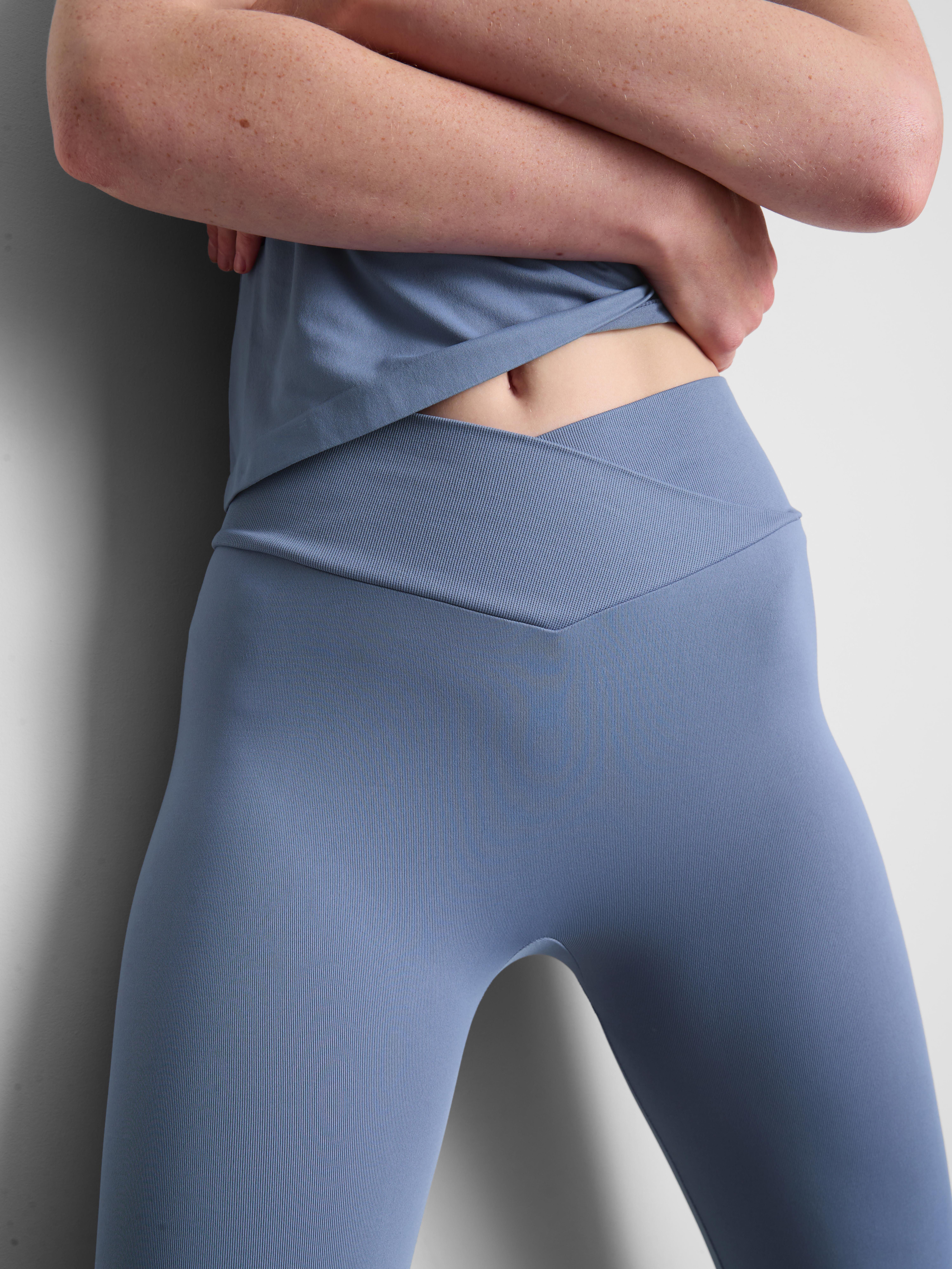 Seamless Cross-Waistband Active Leggings - Mid Blue