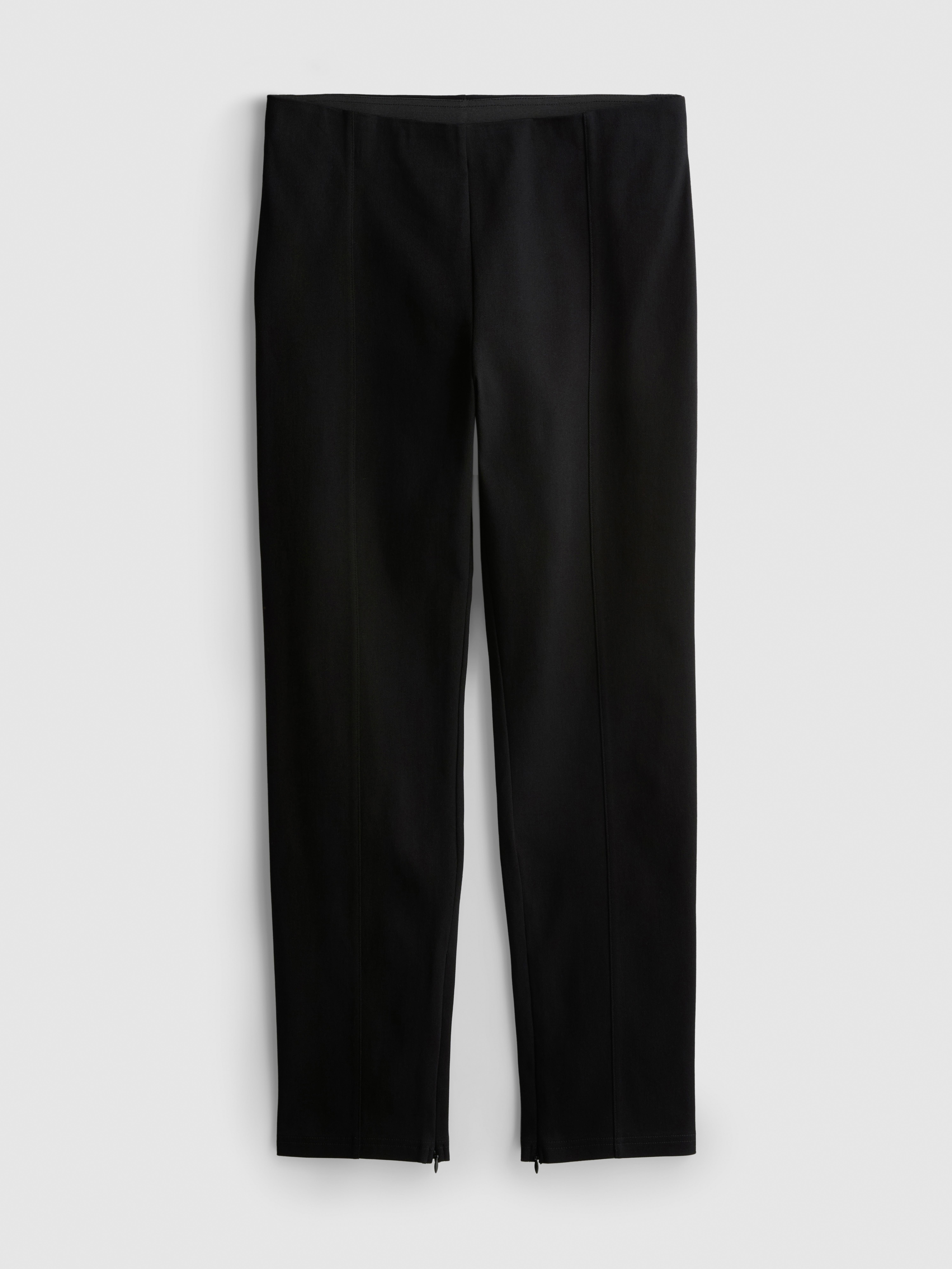 Slim Straight-Leg Pants - Black
