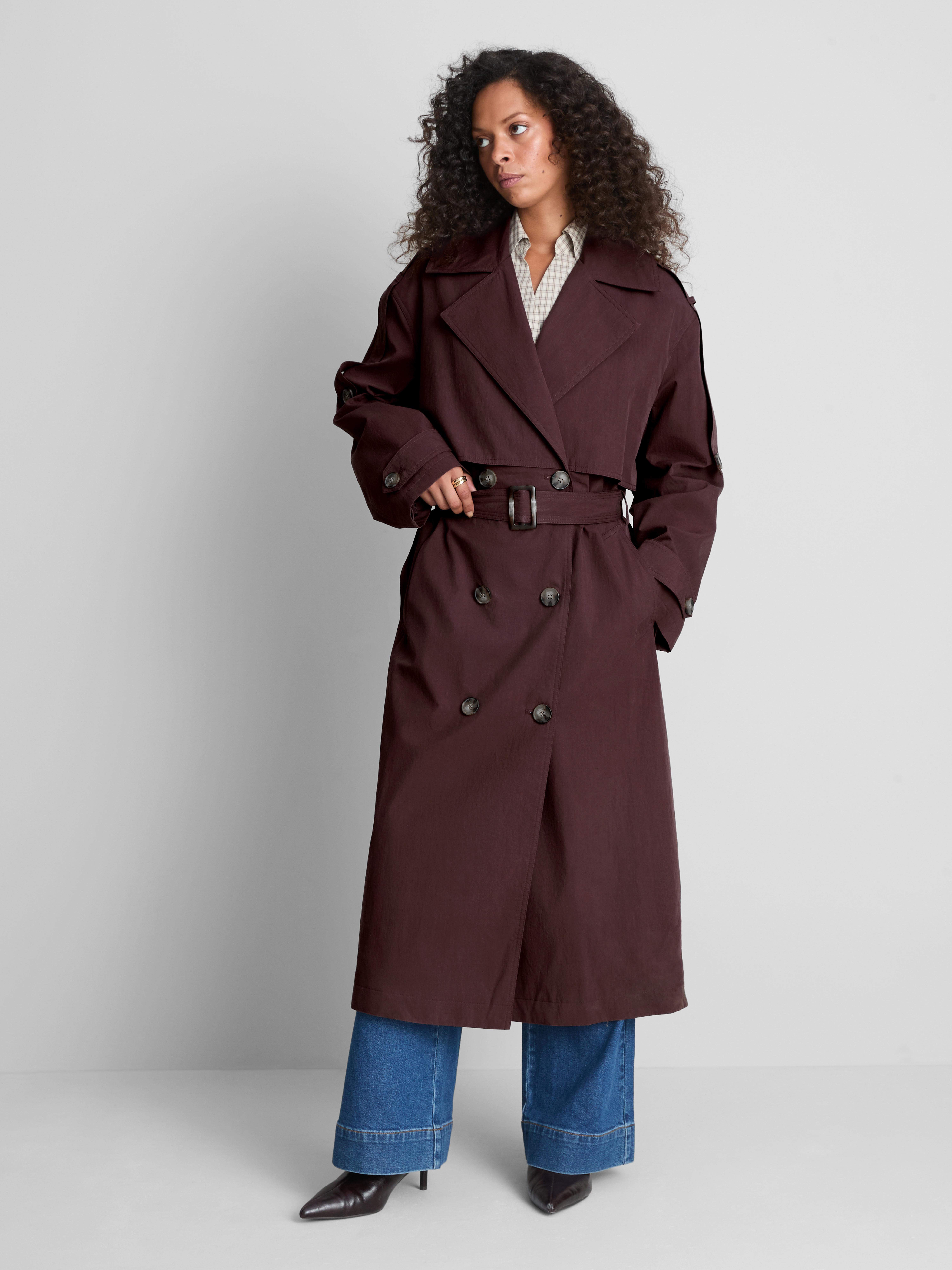 Paula Echevarría Belted Raincoat - Plum