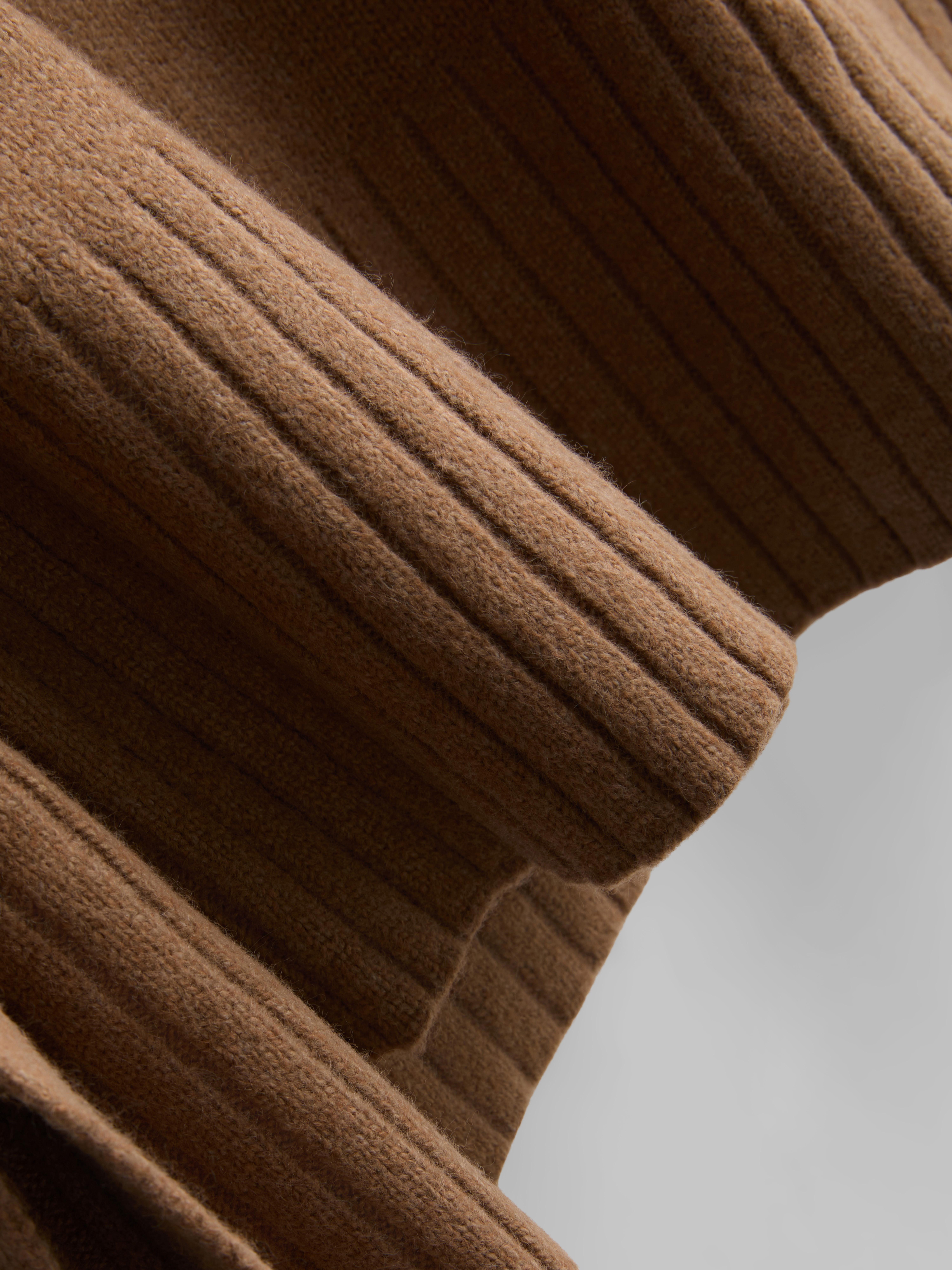 Knitted Wide-Sleeve Sweater - Camel