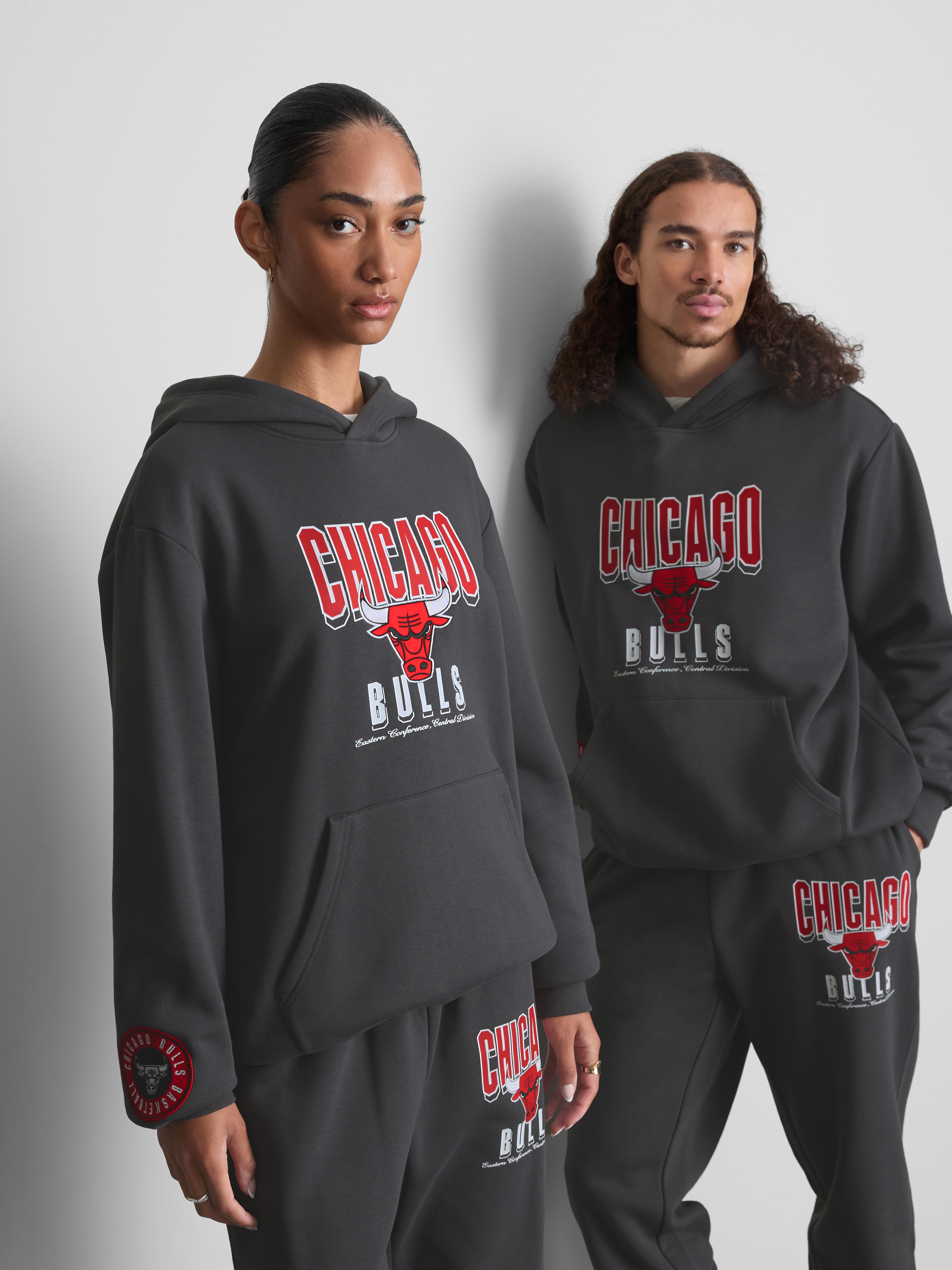 NBA Chicago Bulls Cotton-Rich Hoodie - Charcoal