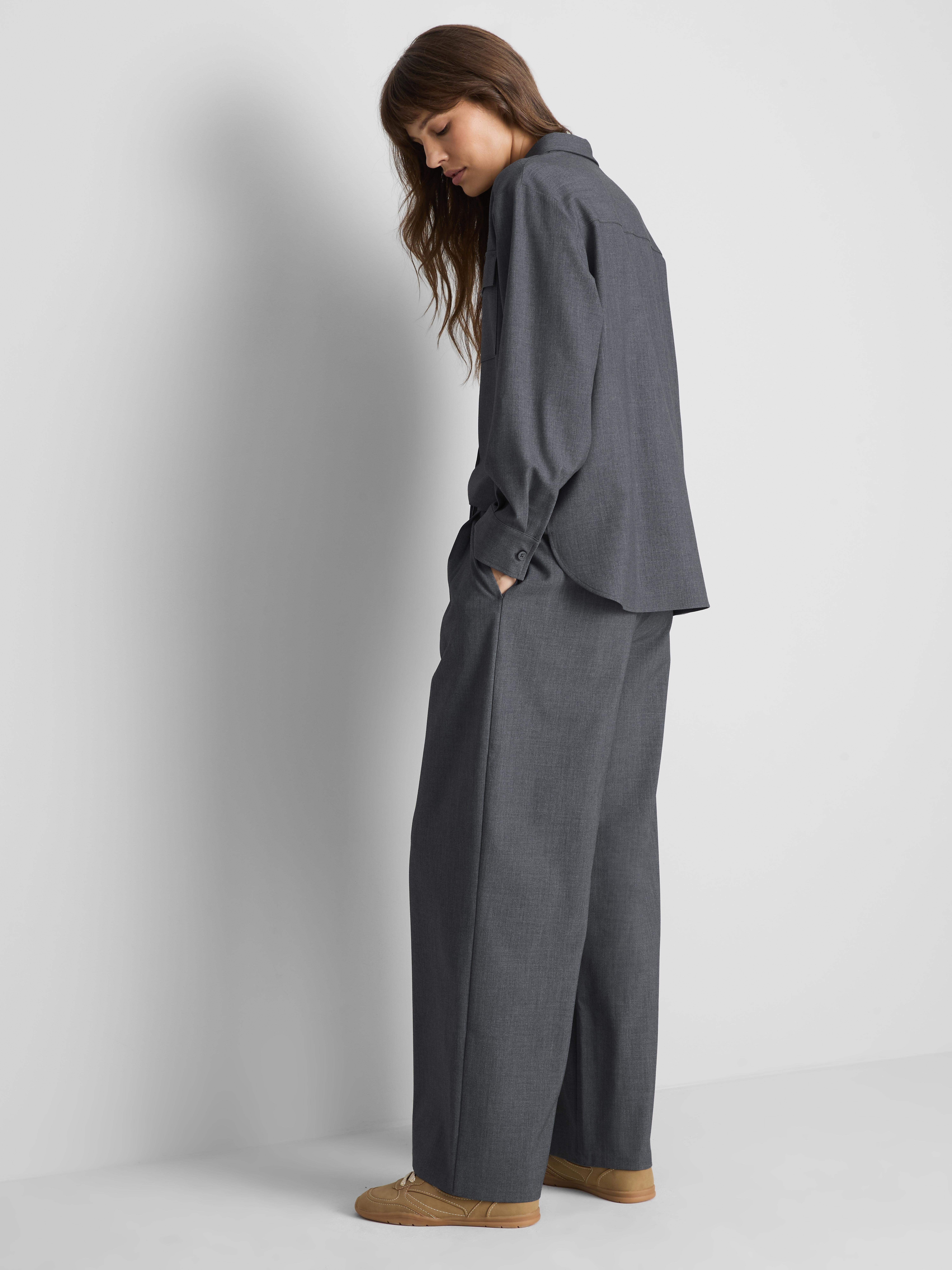 Paula Echevarría Relaxed Utility Shirt - Gray Heather