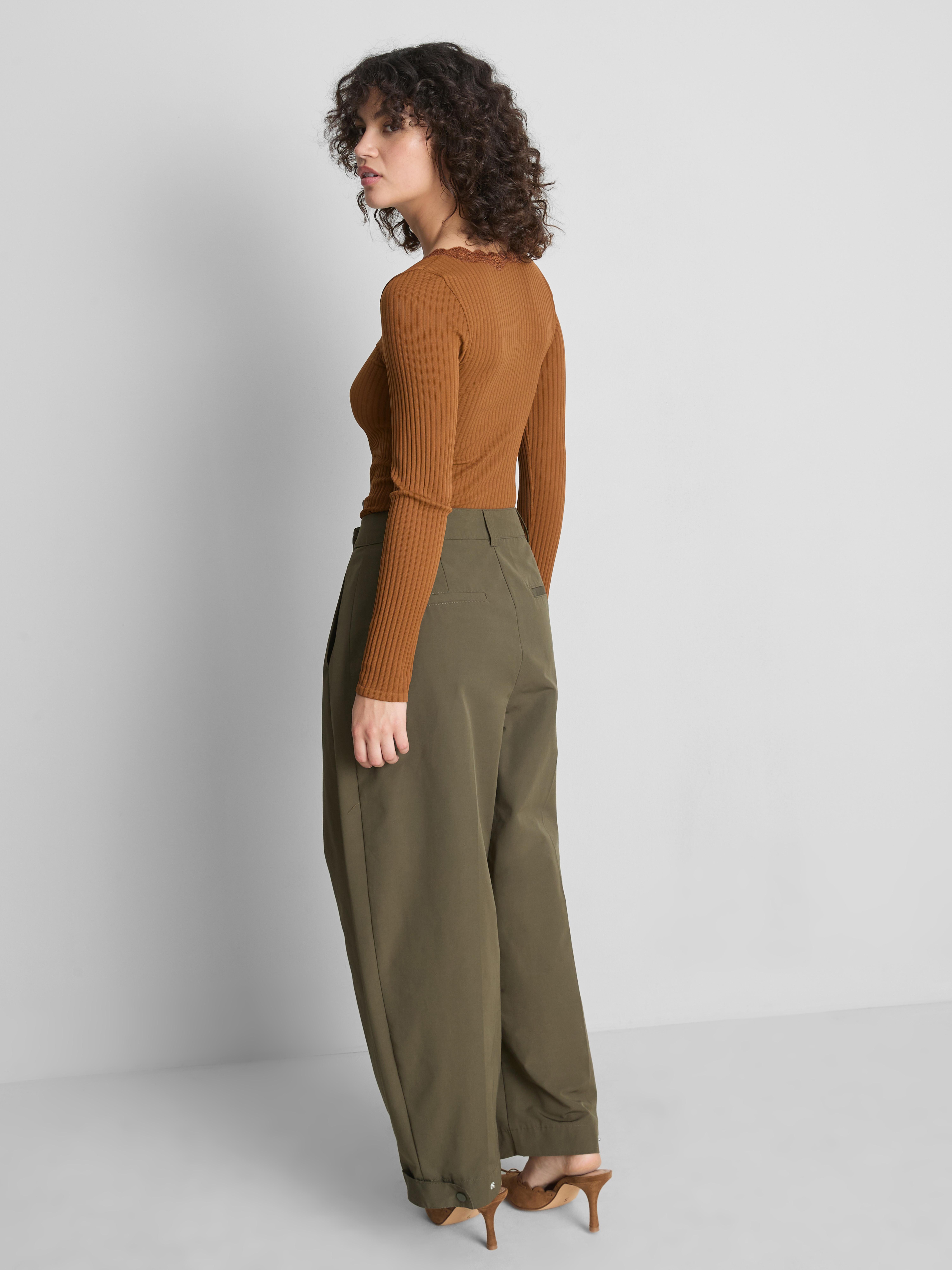Ribbed Long-Sleeve Squareneck Top - Tan