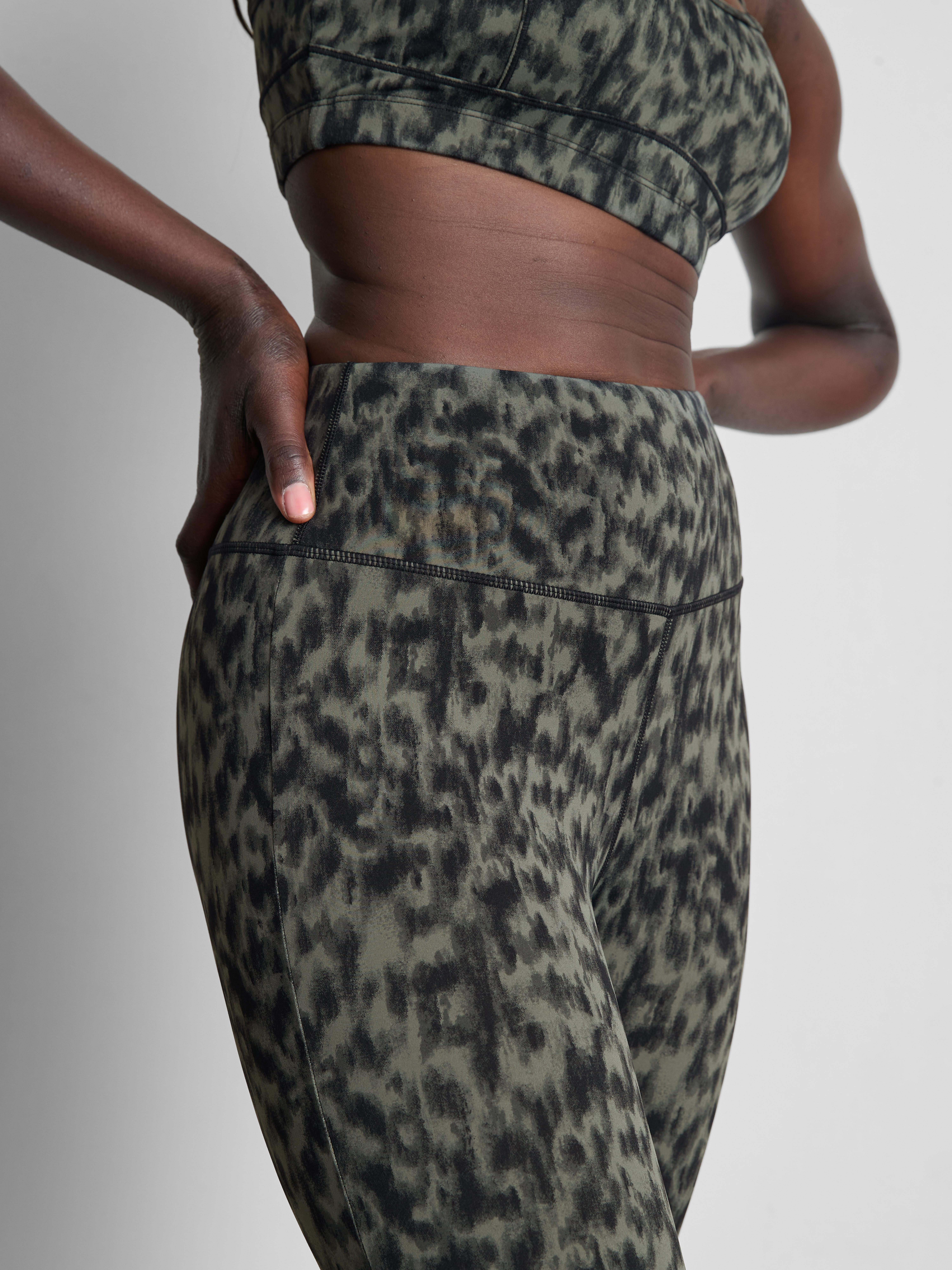 High-Waisted Leopard Print Active Leggings - Olive