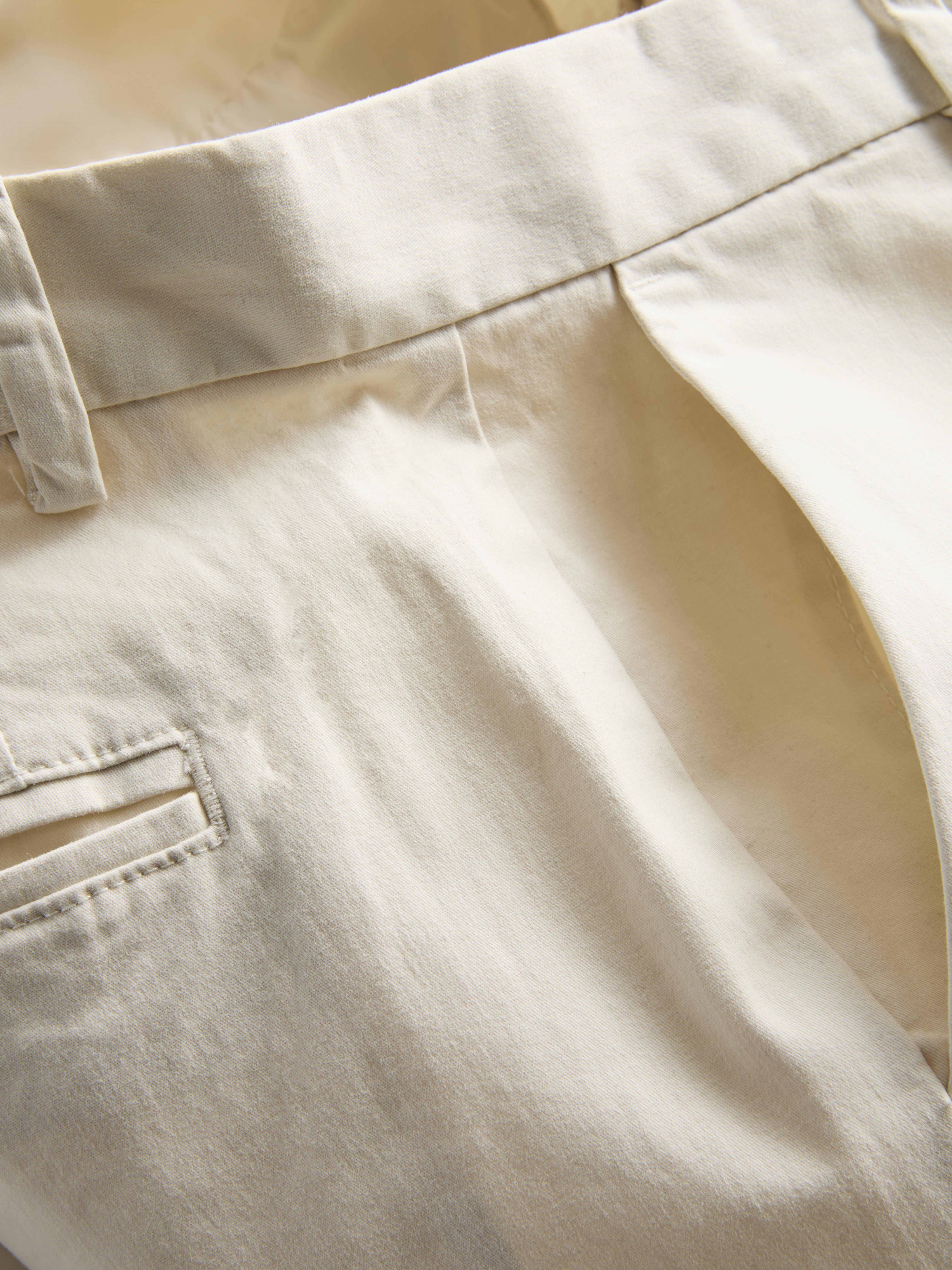 Slim Chinos - Ivory