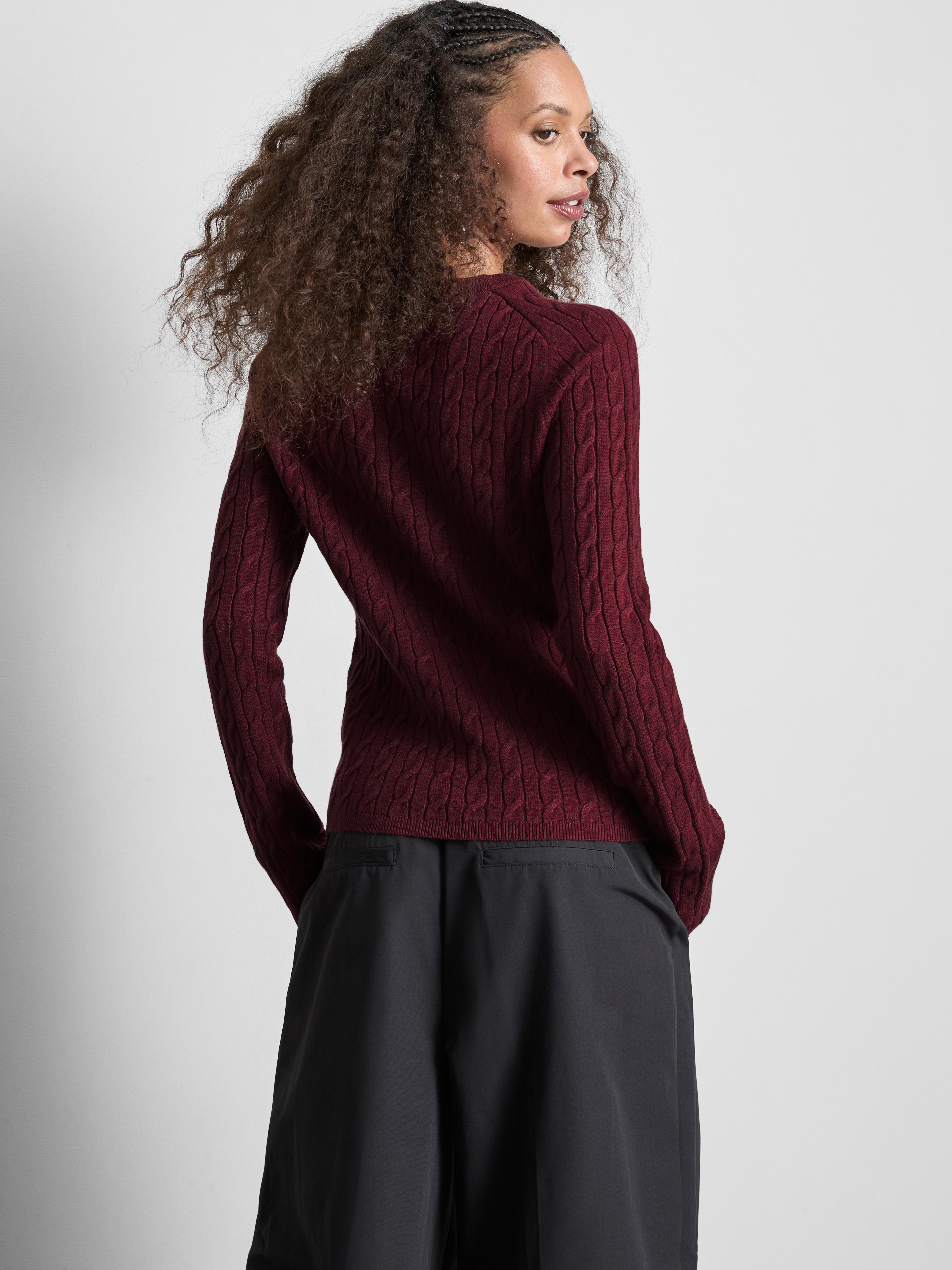 Cable Knit Crew Neck Sweater - Burgundy