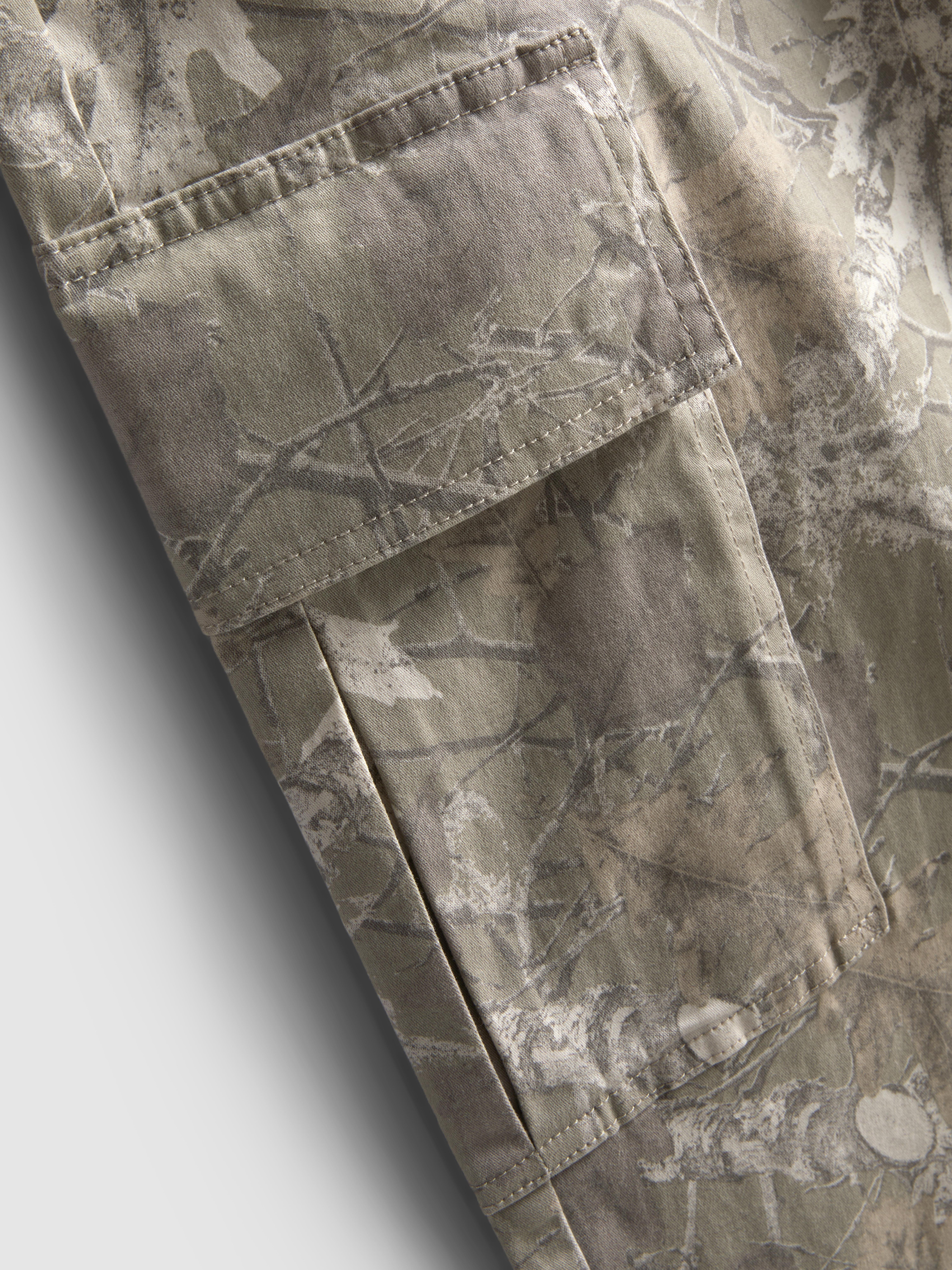 Camo Cargo Pants - Camo
