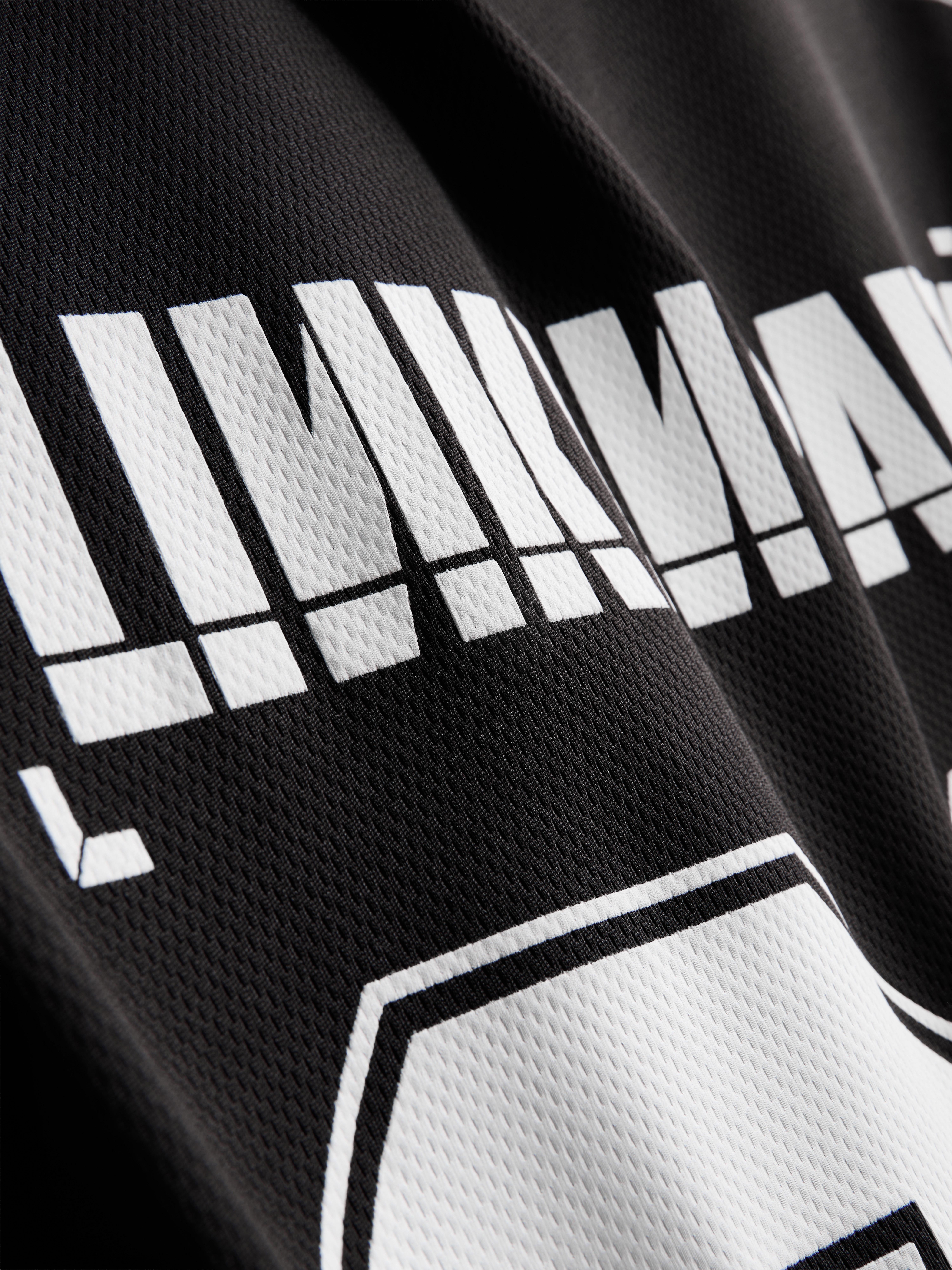 Linkin Park Graphic Jersey - Black