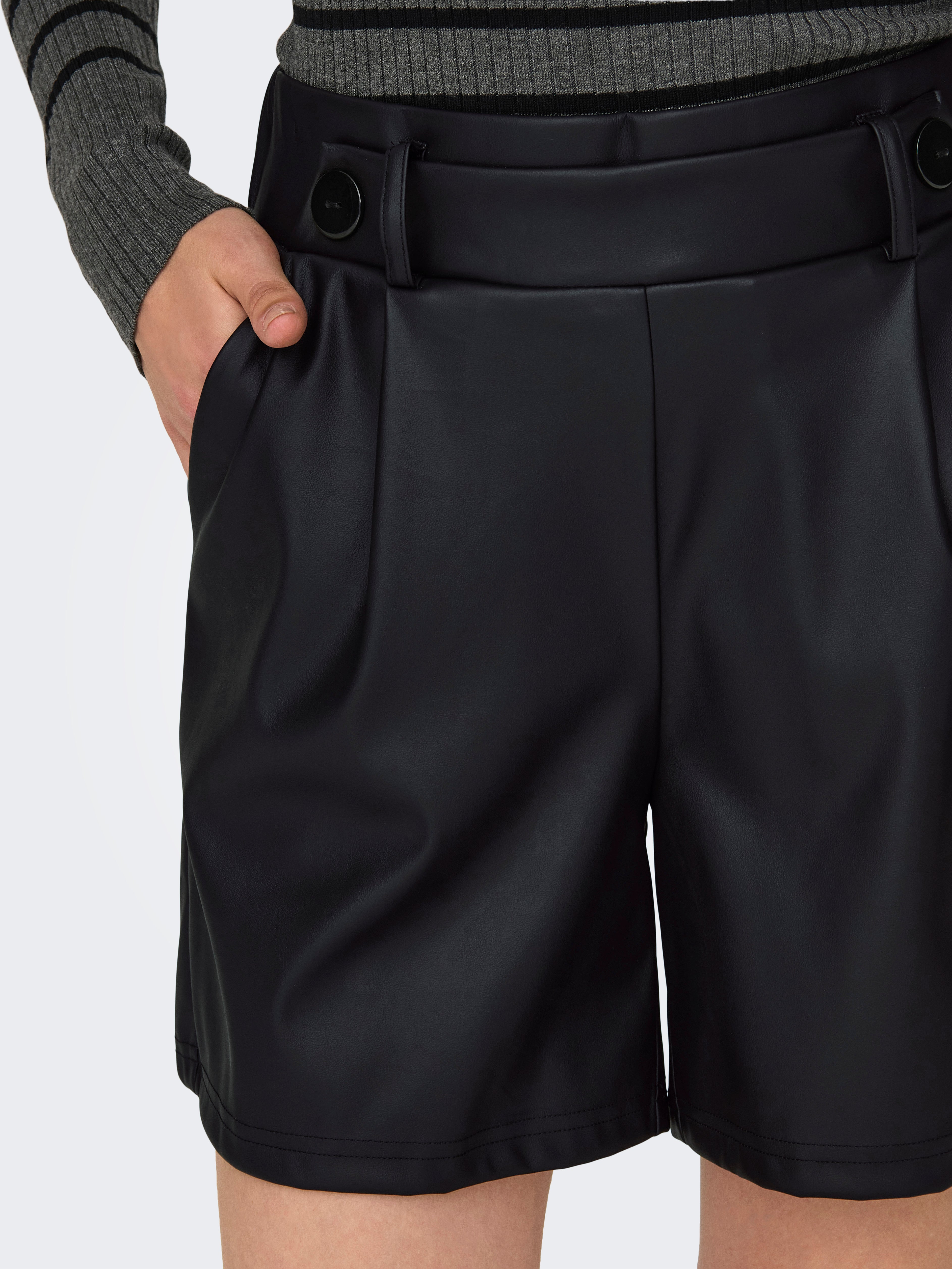JDYSOYA High rise Regular Fit PU Shorts Black