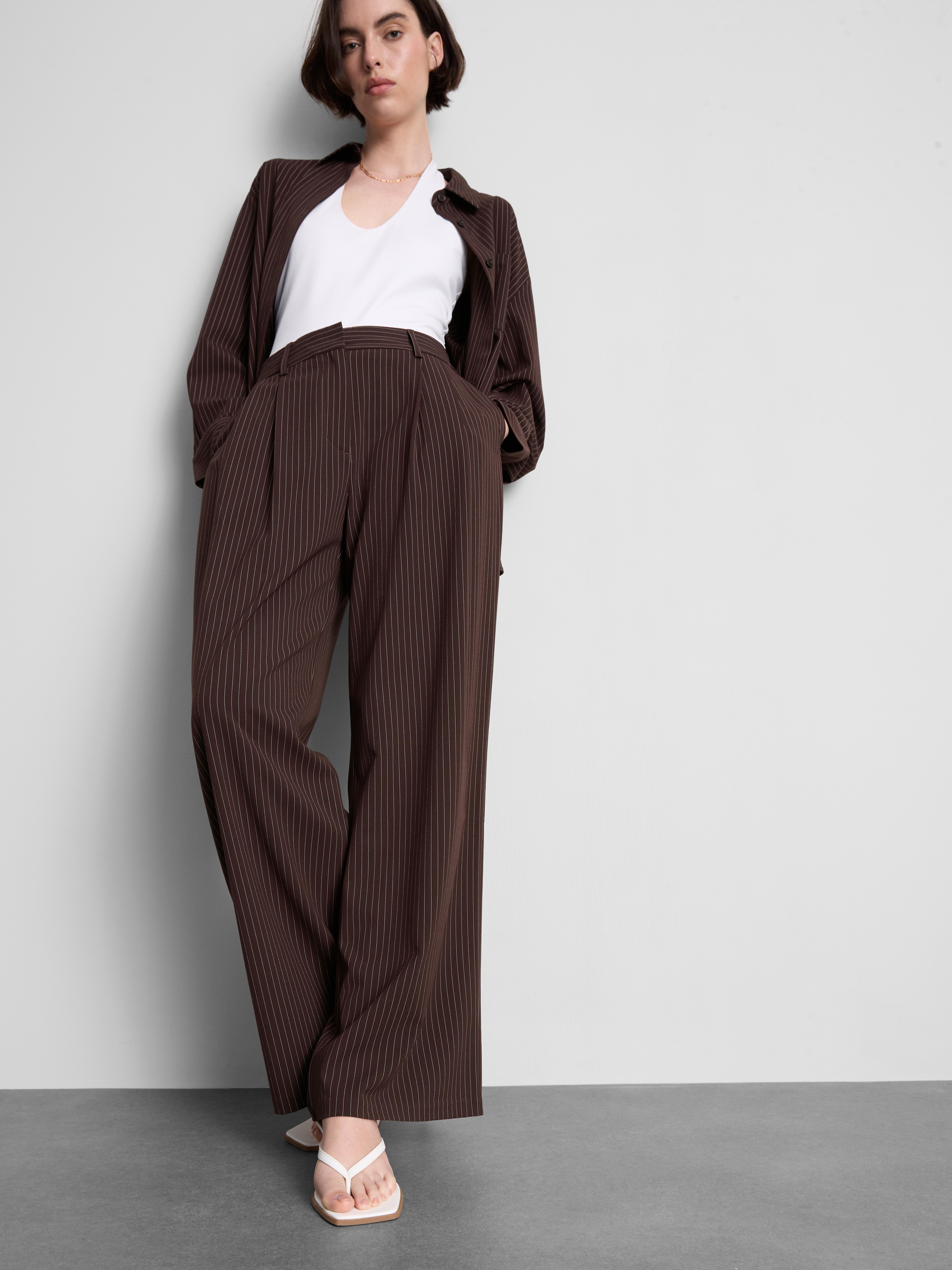 Pleated Pinstripe Wide-Leg Pants - Burgundy