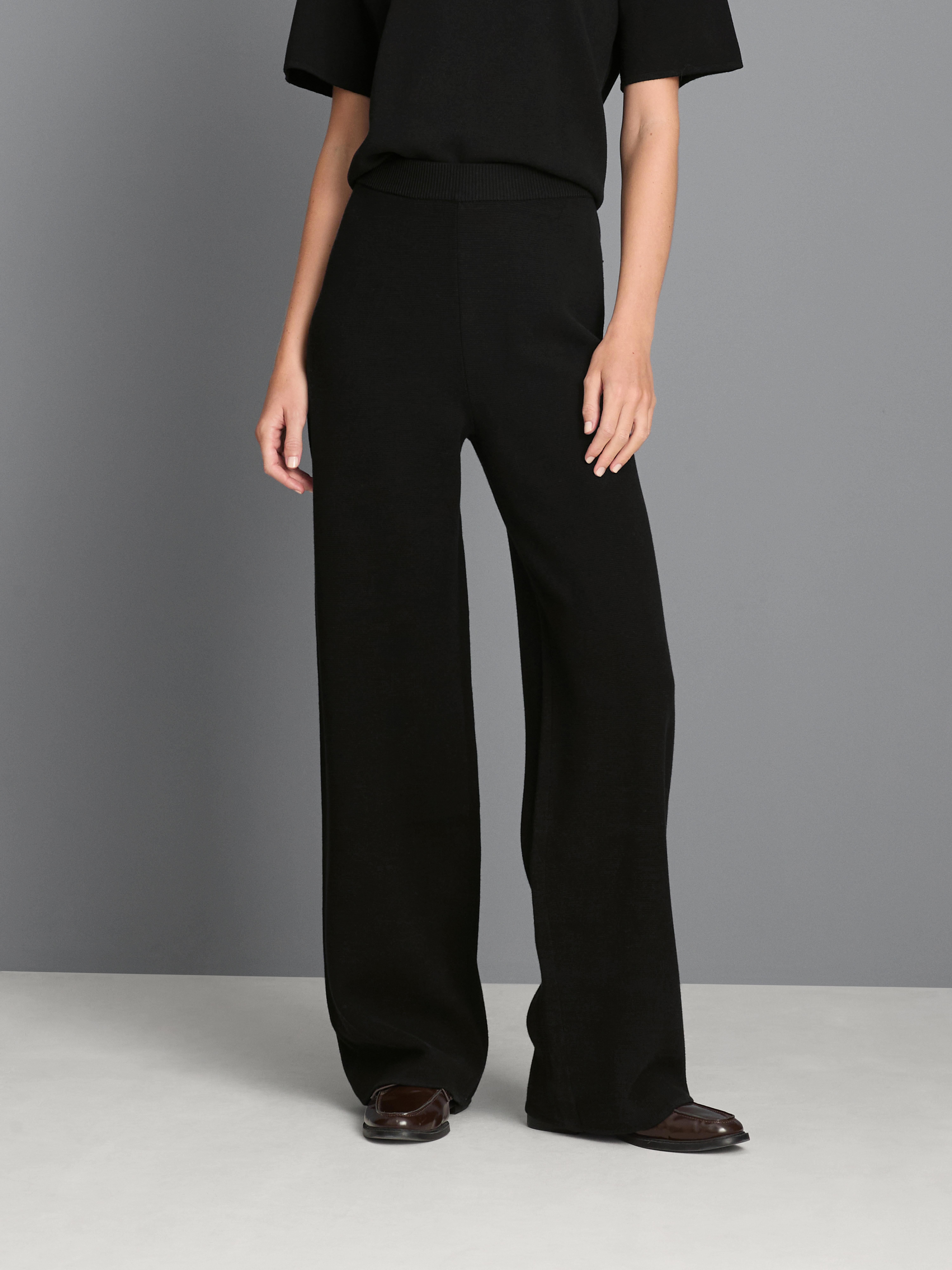 Compact Knit Wide-Leg Pants - Black