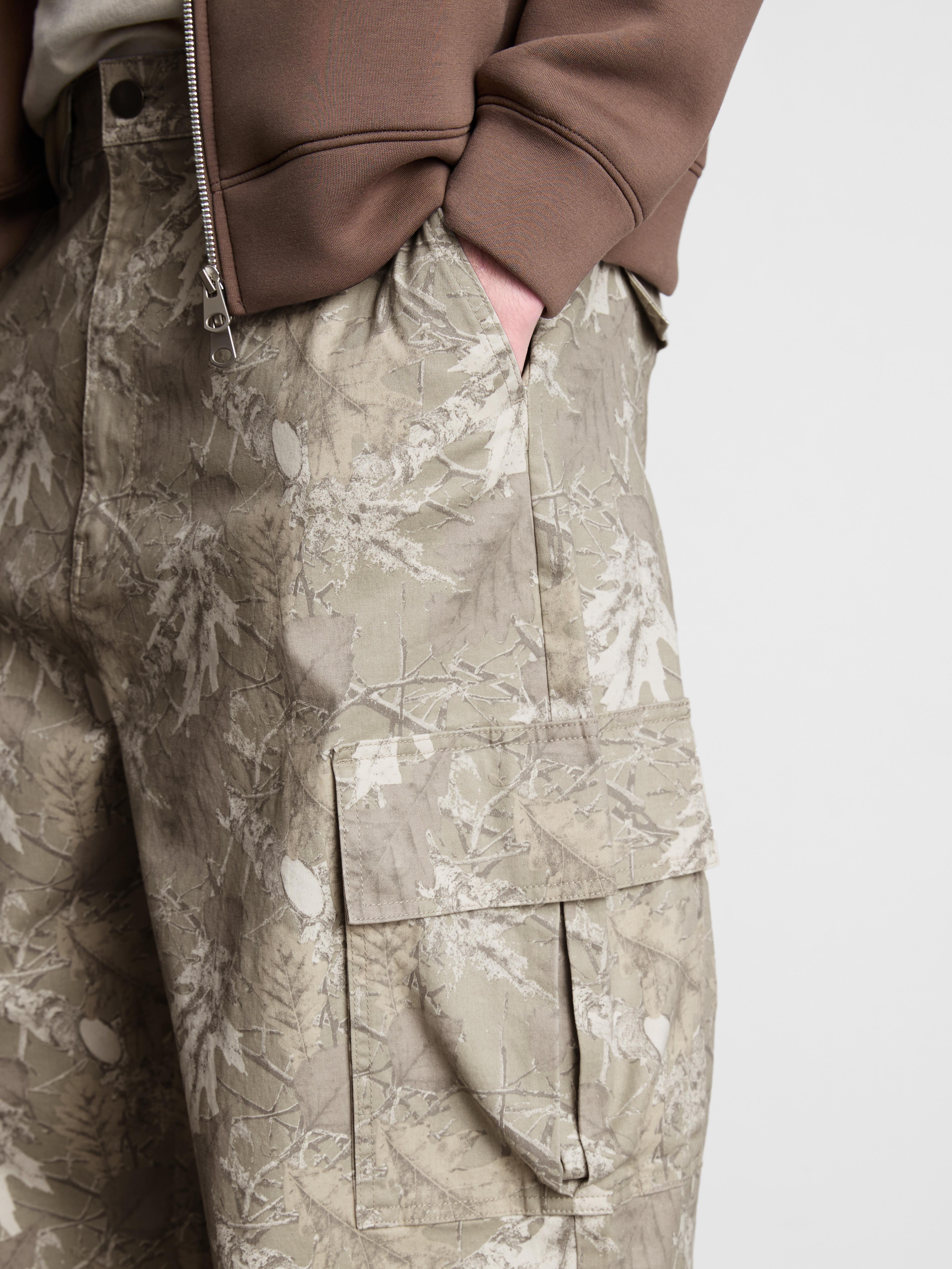 Camo Cargo Pants - Camo