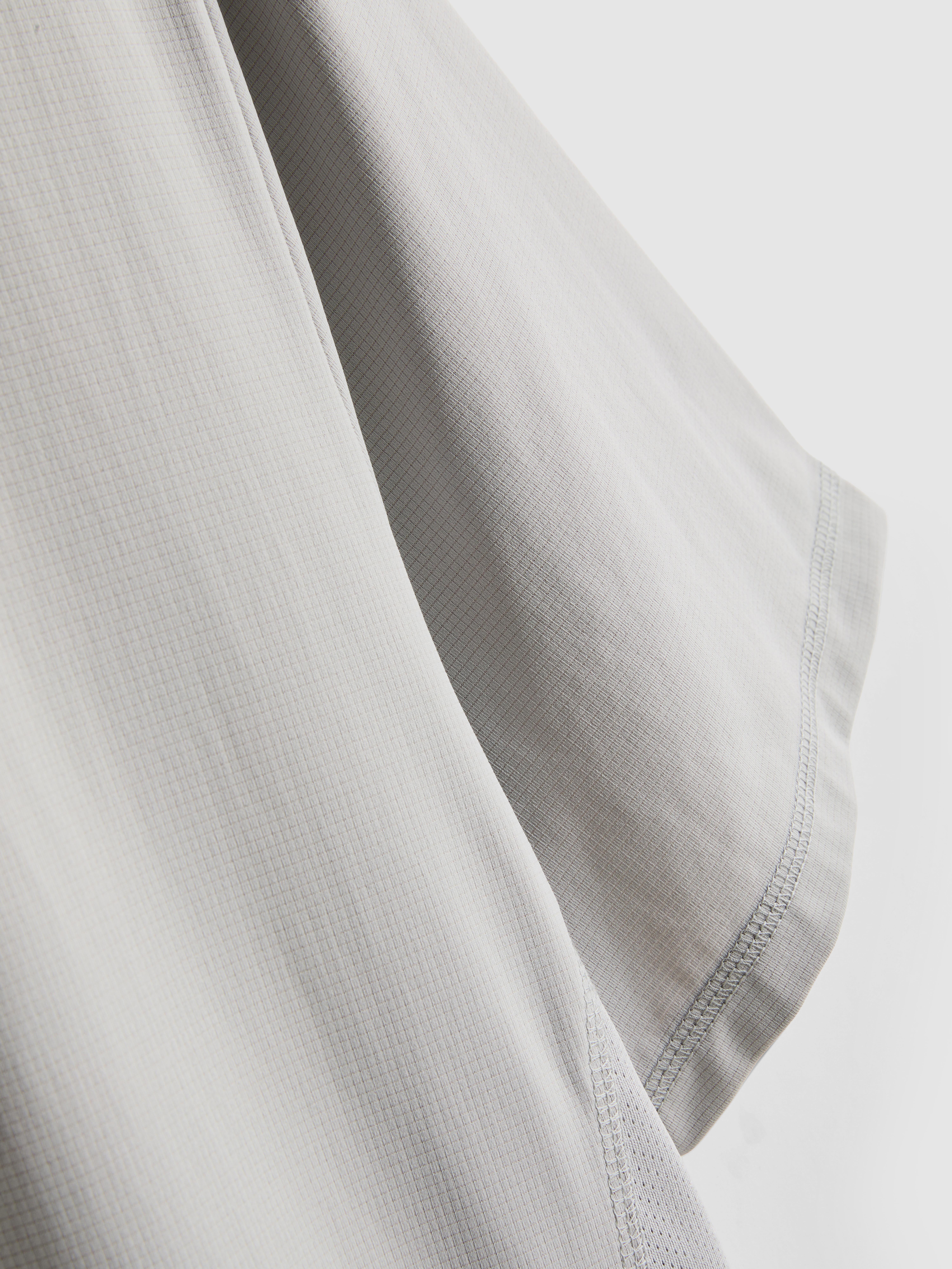 Panelled Gym T-Shirt - Light Gray