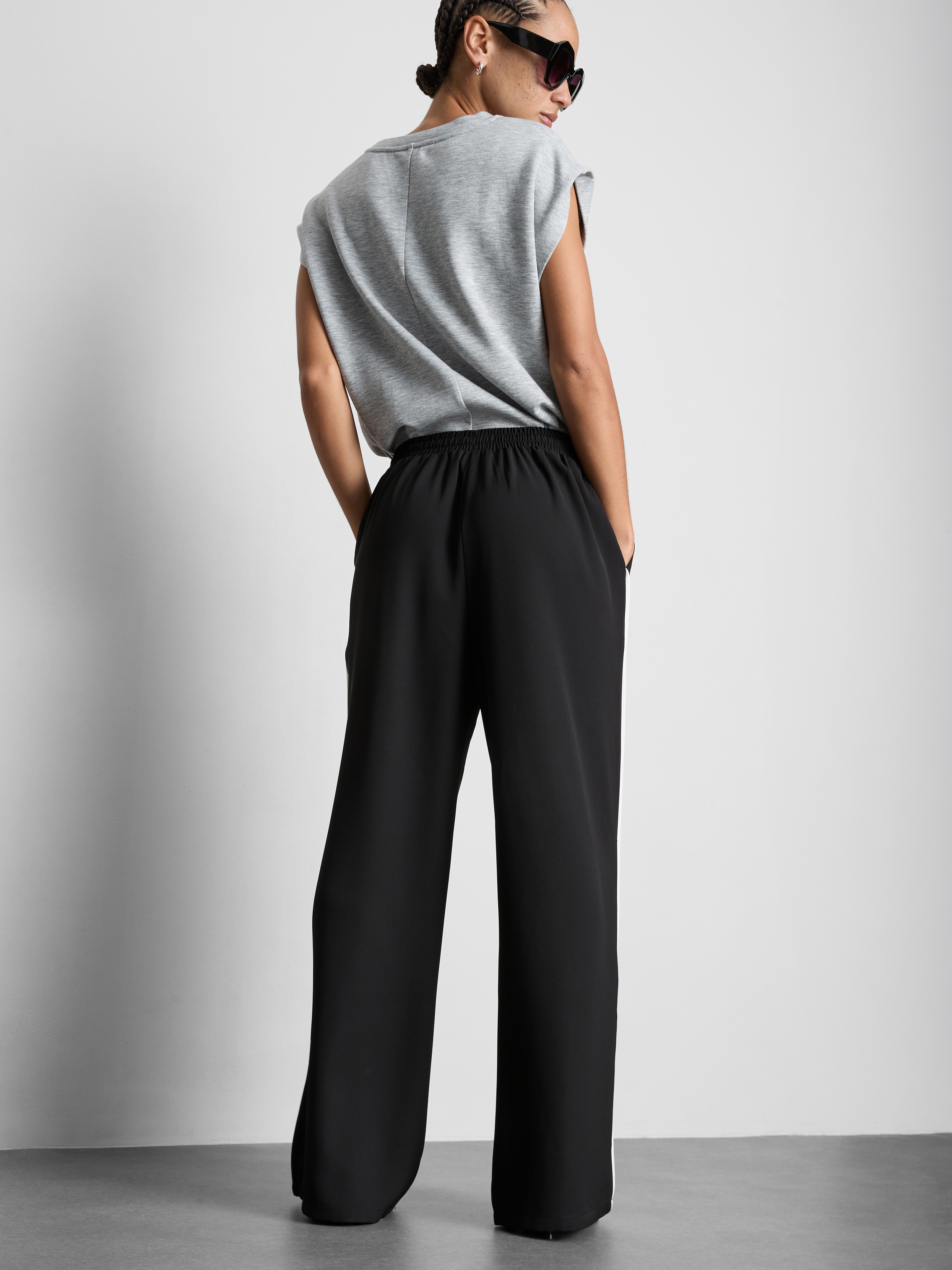 Side-Stripe Joggers - Black