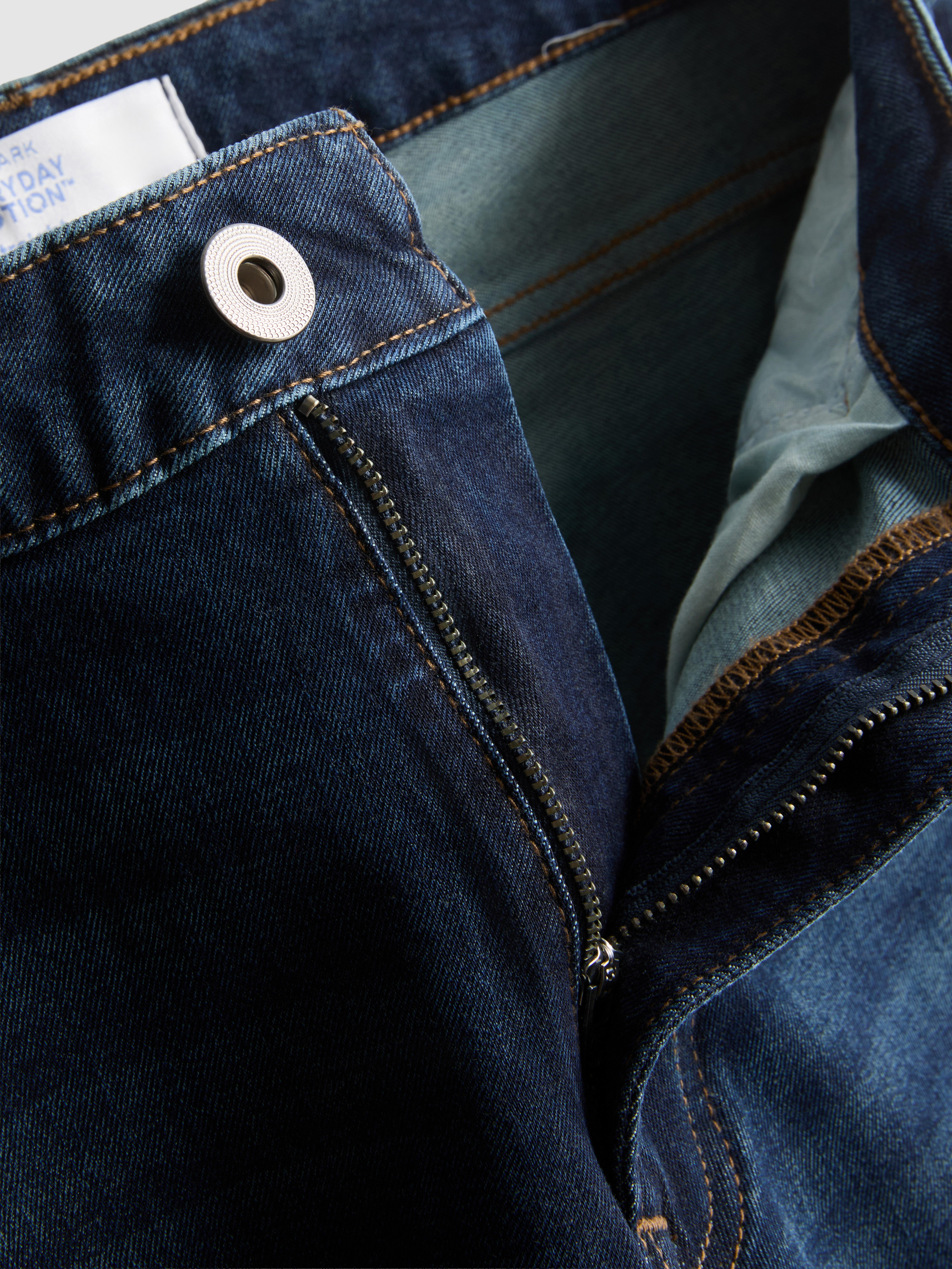 Mid-Rise Straight-Leg Jeans - Dark Blue