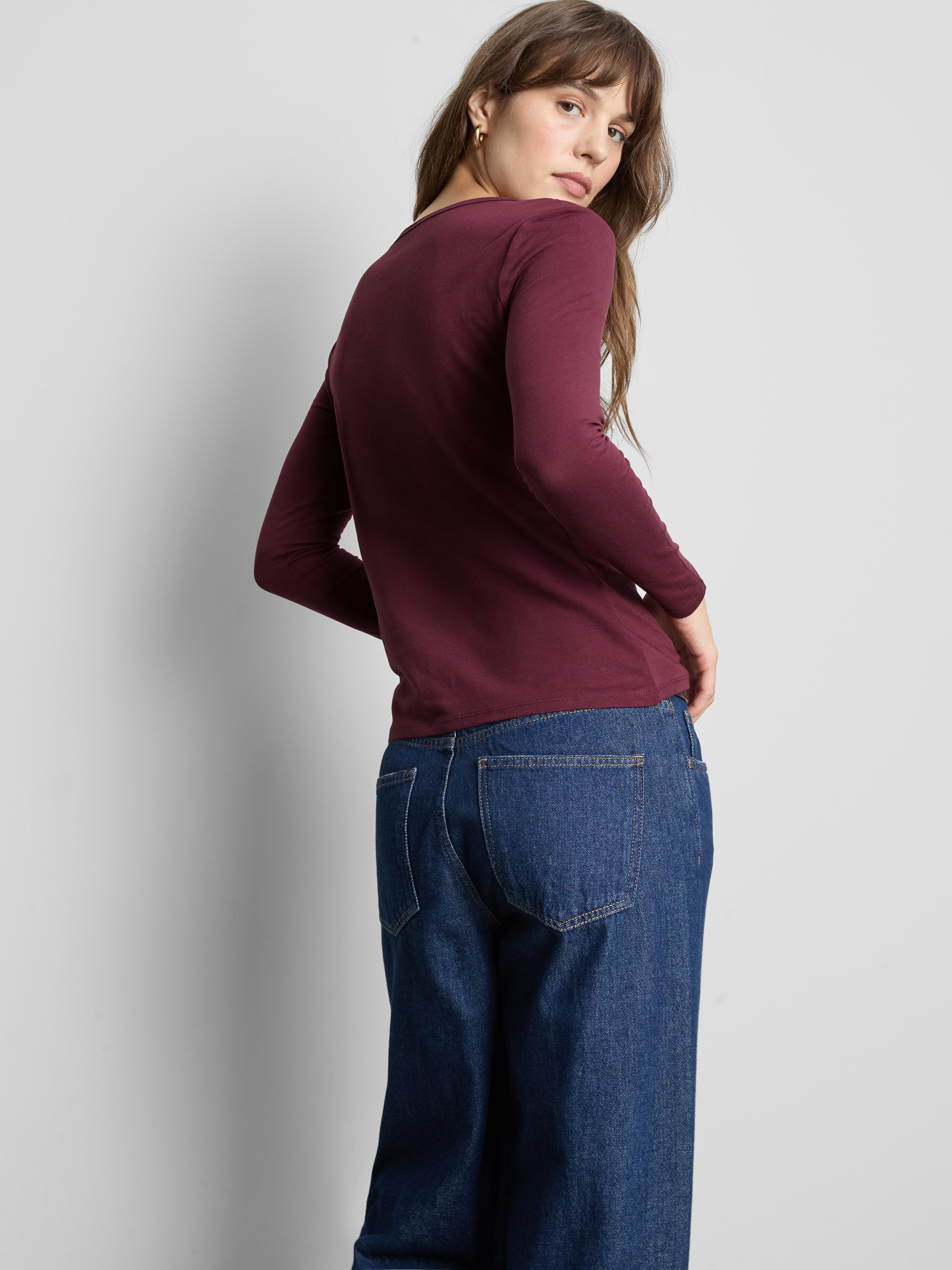Cotton-Rich Long-Sleeve V-Neck Stretch Top - Burgundy