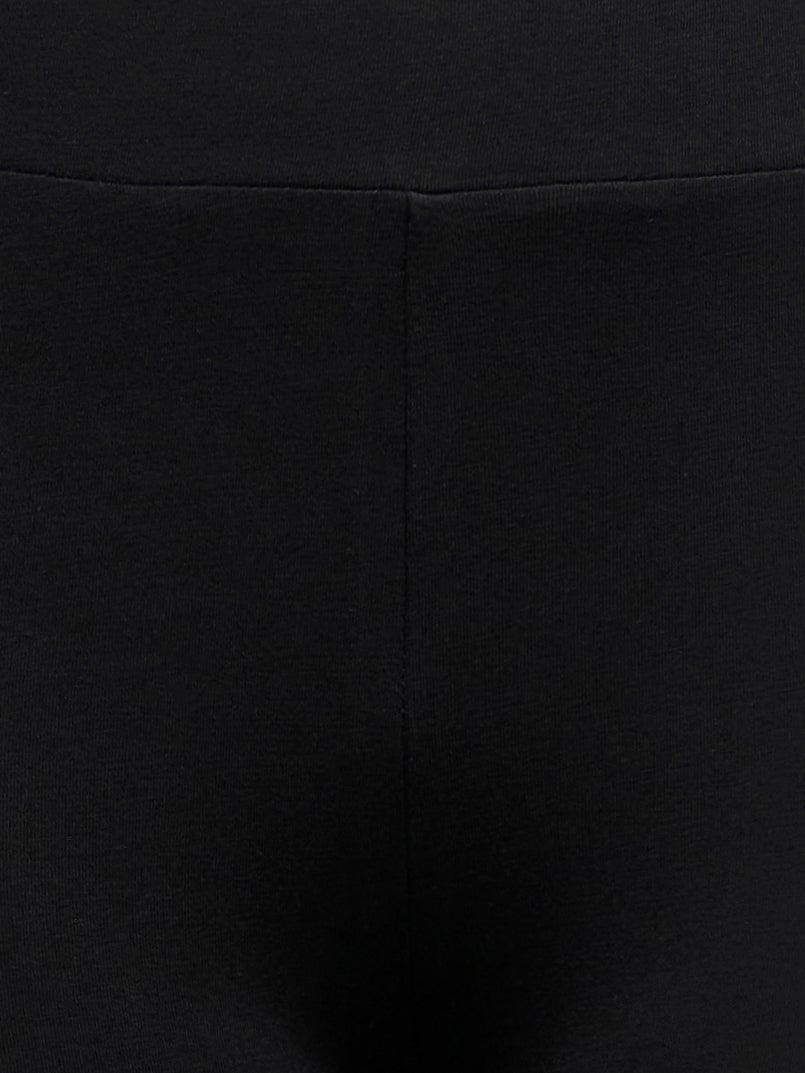 CARTIME Mid rise Slim Fit Shorts Black