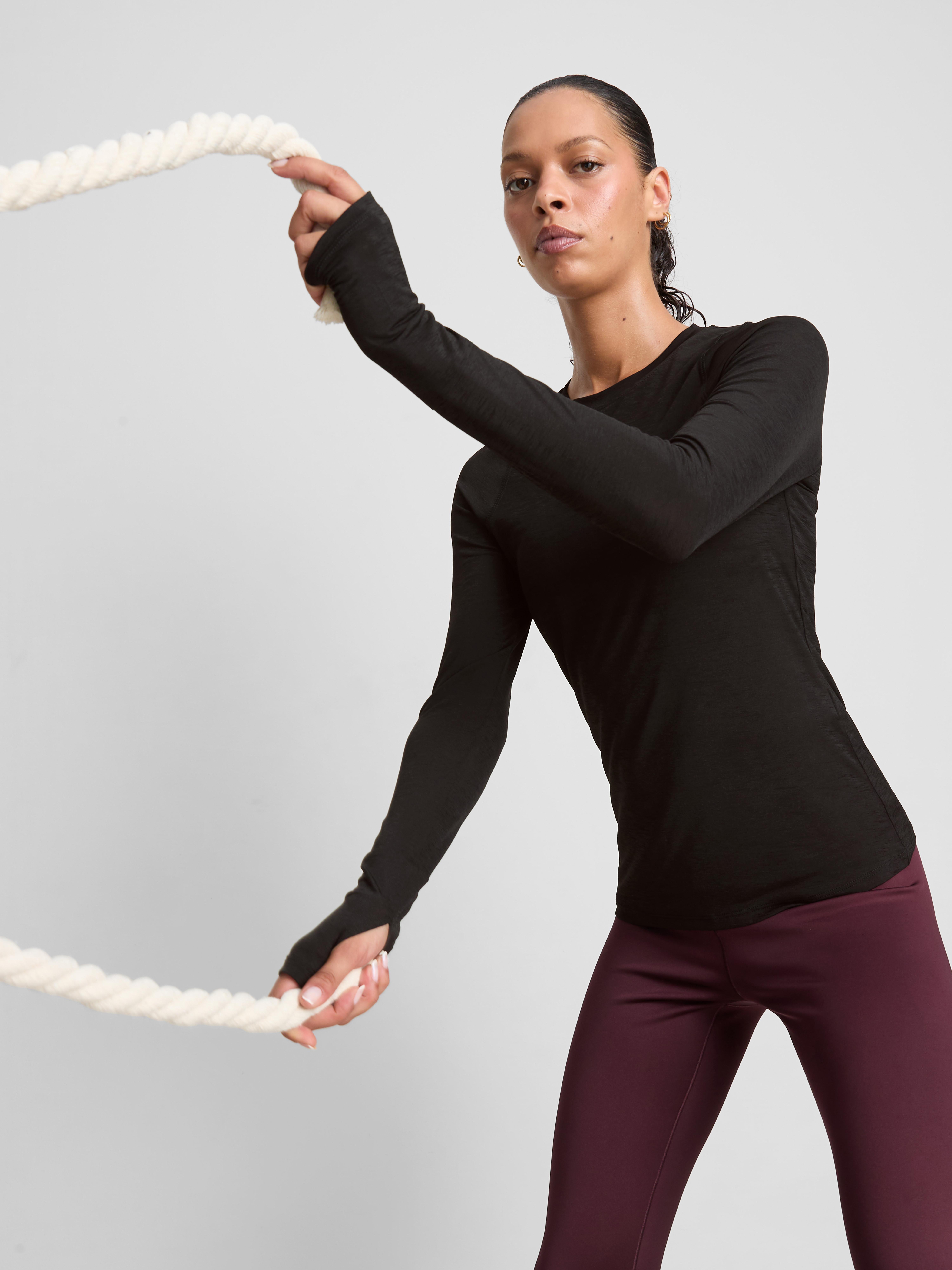 Primark Form | Raglan Long-Sleeve Base-Layer Top - Black