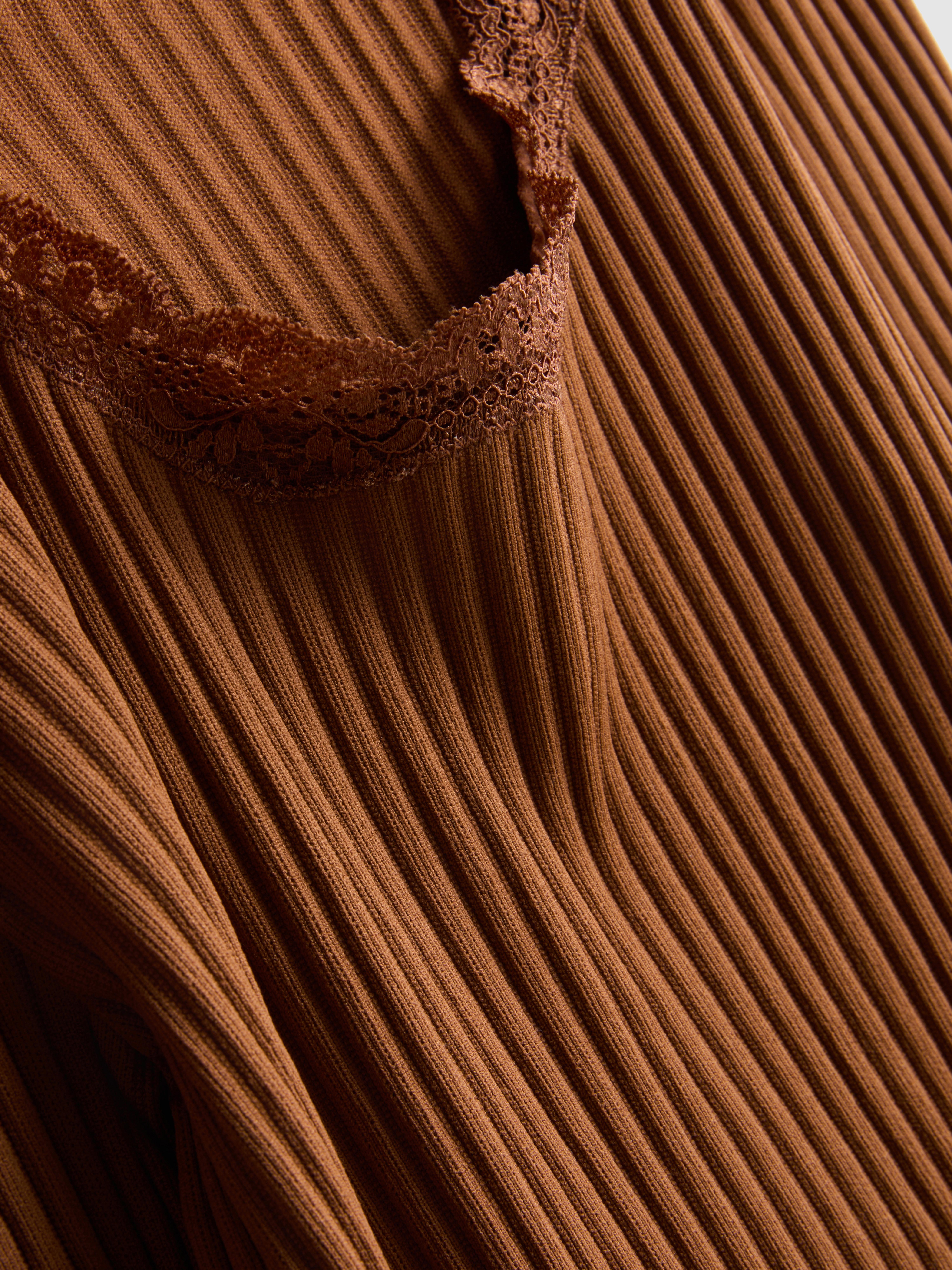 Ribbed Long-Sleeve Squareneck Top - Tan
