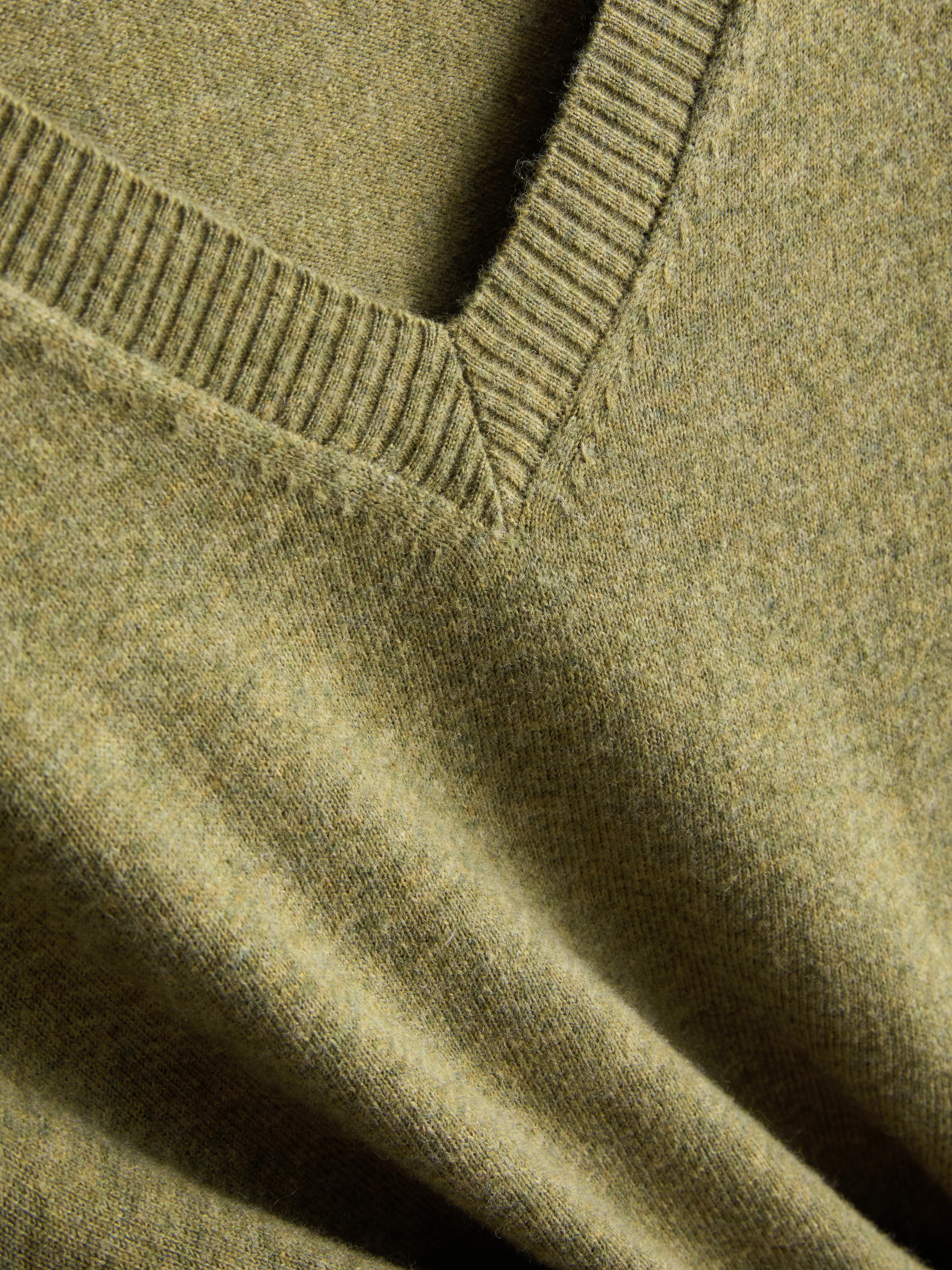 Knitted V-Neck Sweater - Green