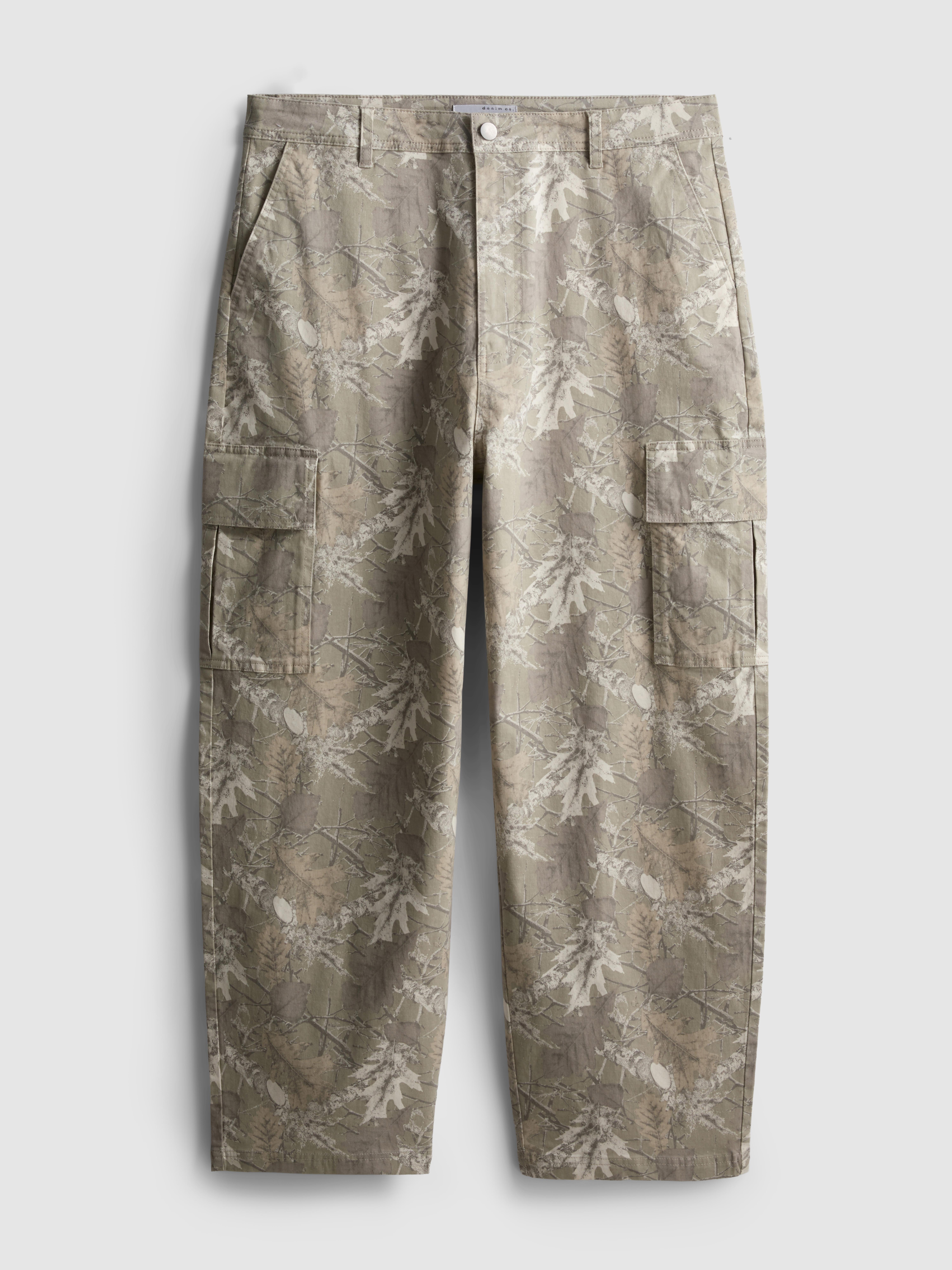 Camo Cargo Pants - Camo
