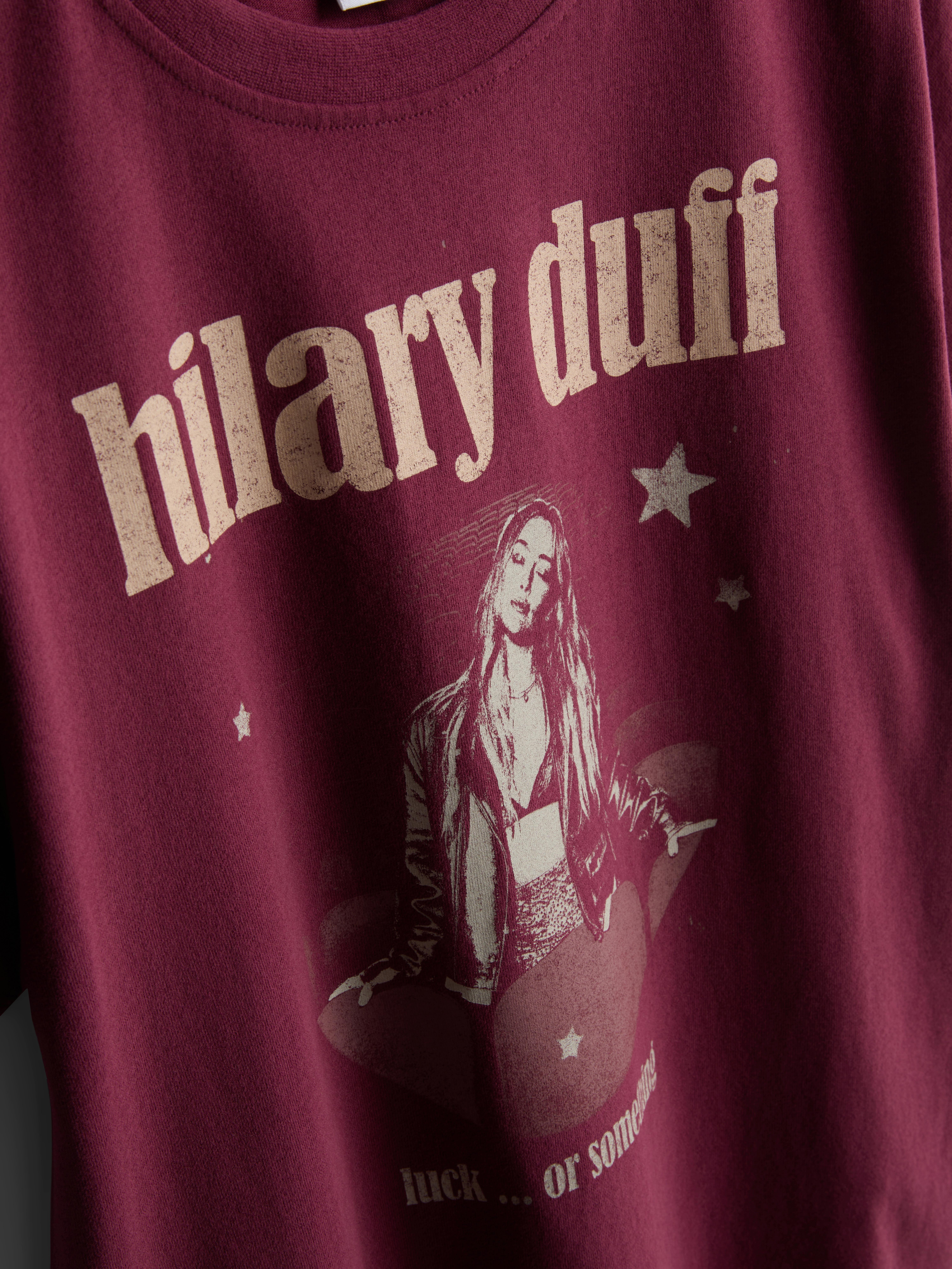 Hilary Duff Pure Cotton Graphic Tee - Burgundy