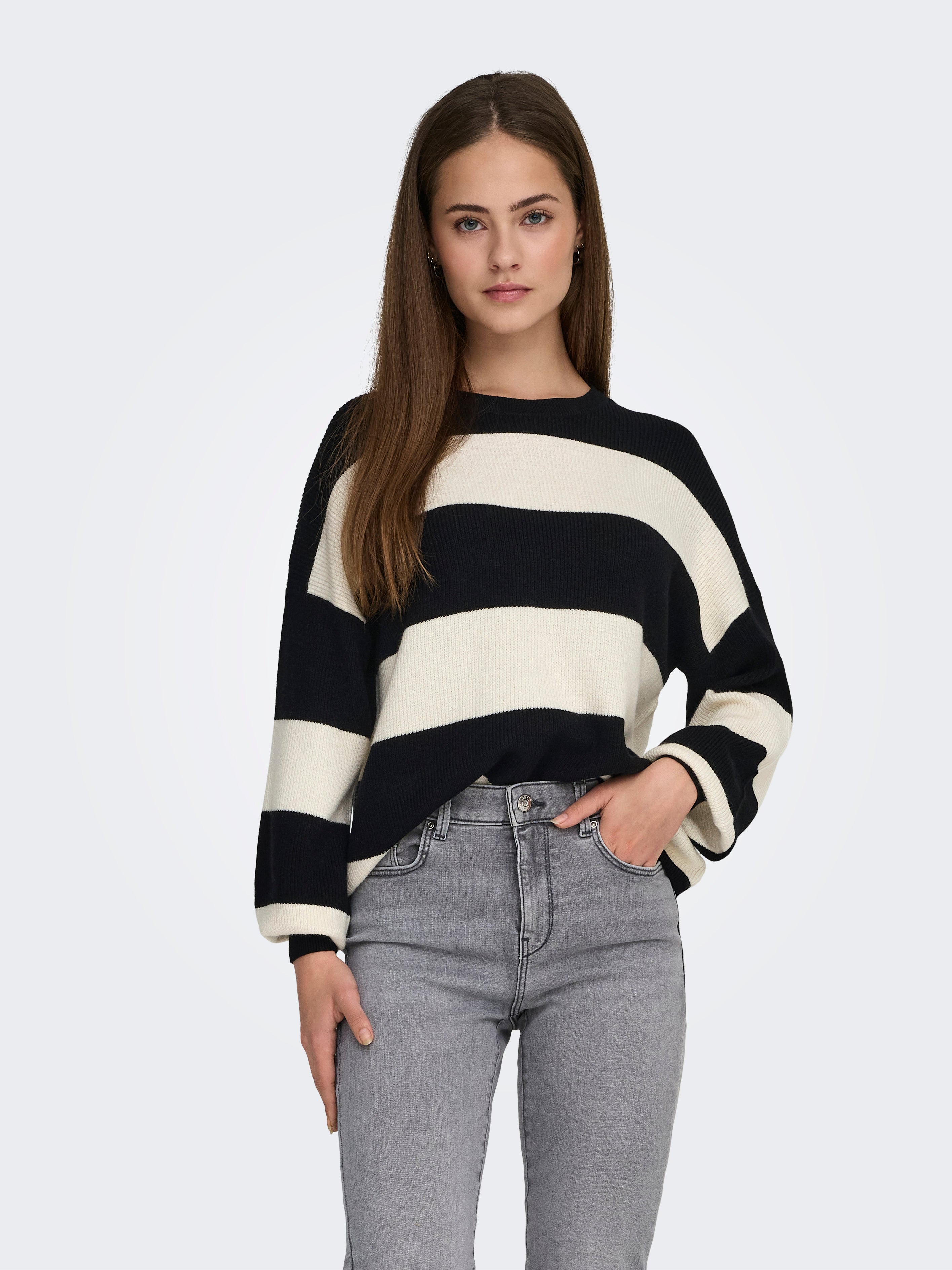 ONLATIA Knitted pullover Black