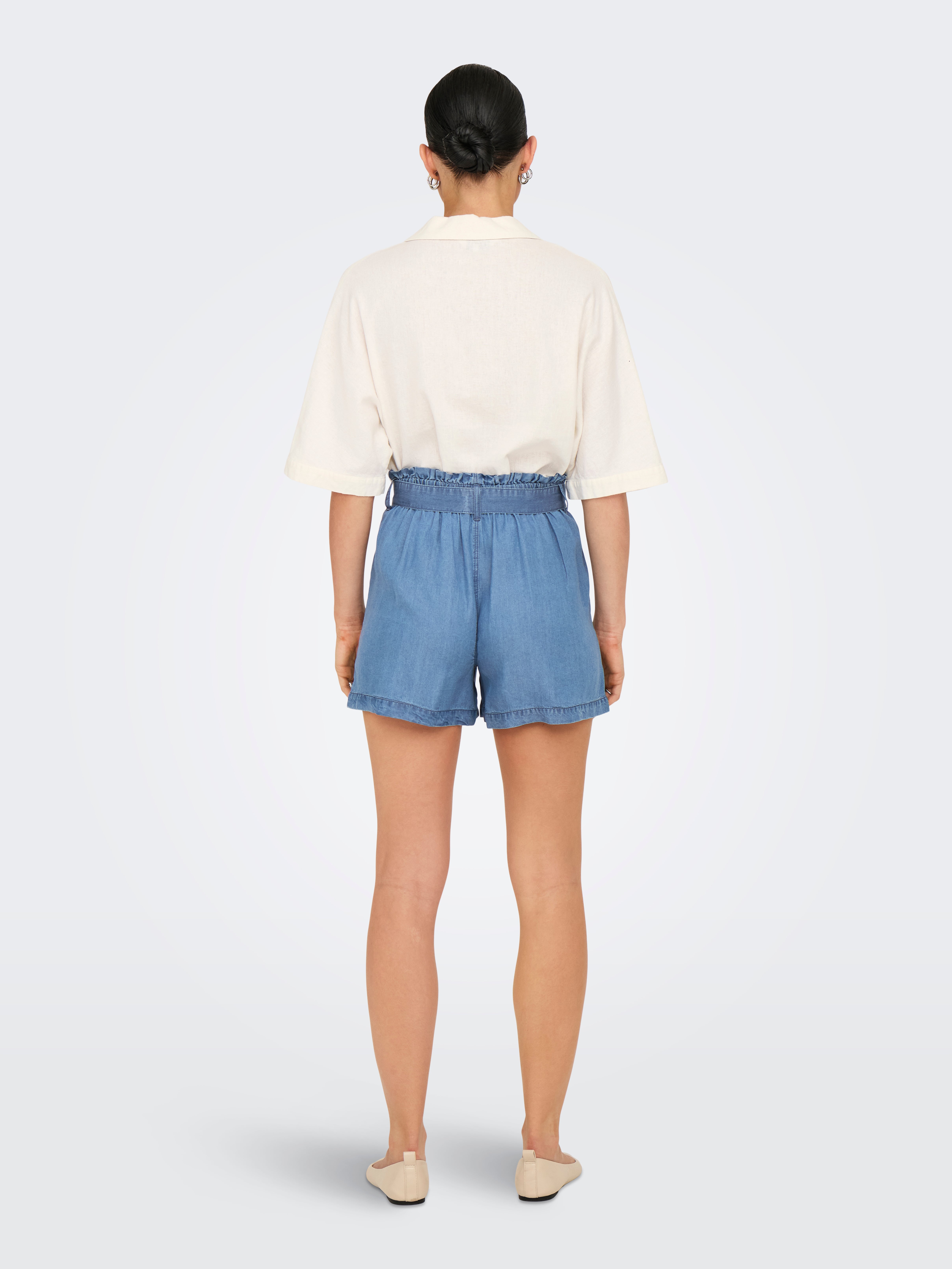 ONLCHARIS High waist Regular Fit Shorts Medium Blue Denim